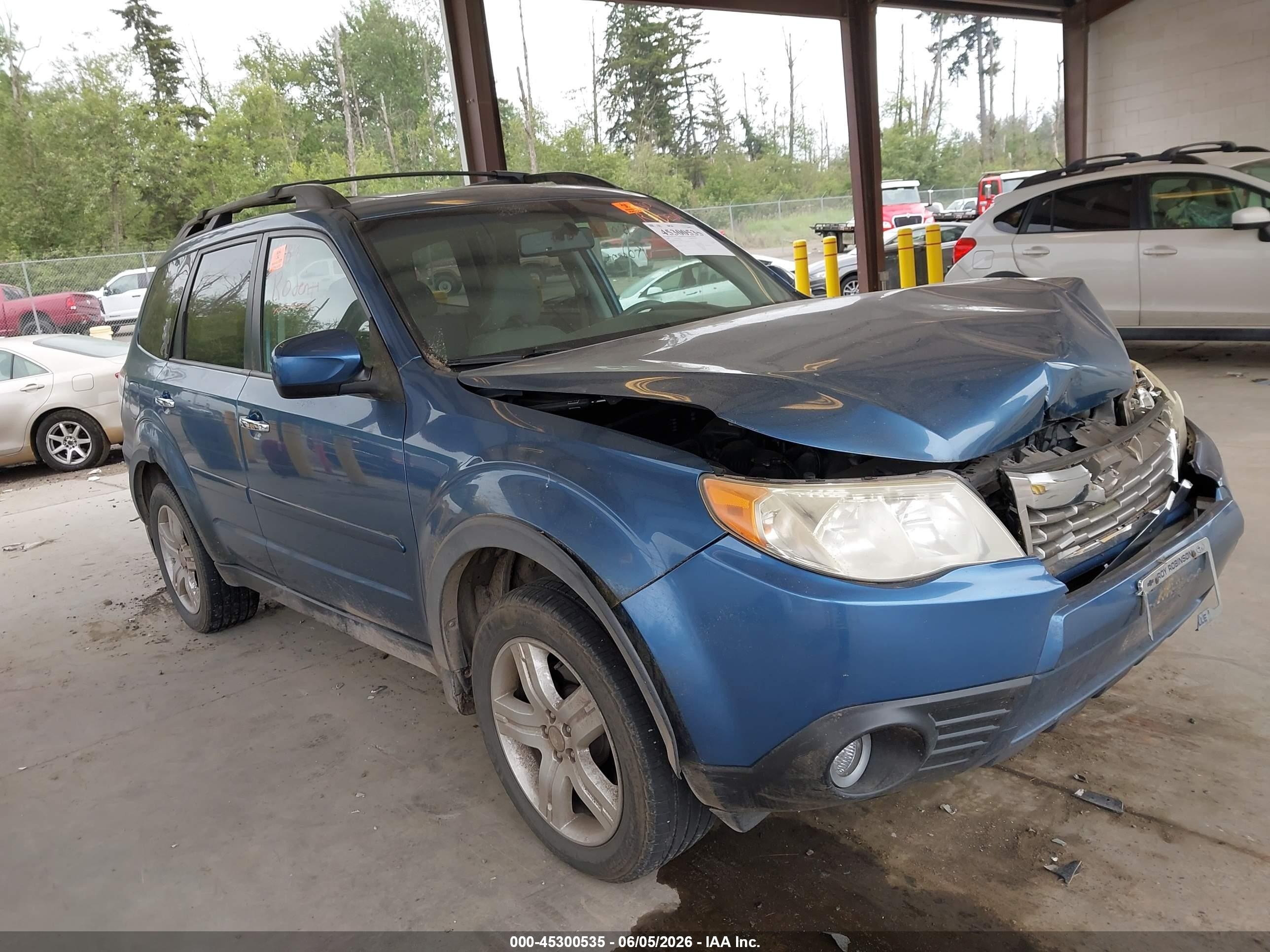 2009 Subaru Forester 2.5x Limited Blue vin: JF2SH64649H794956