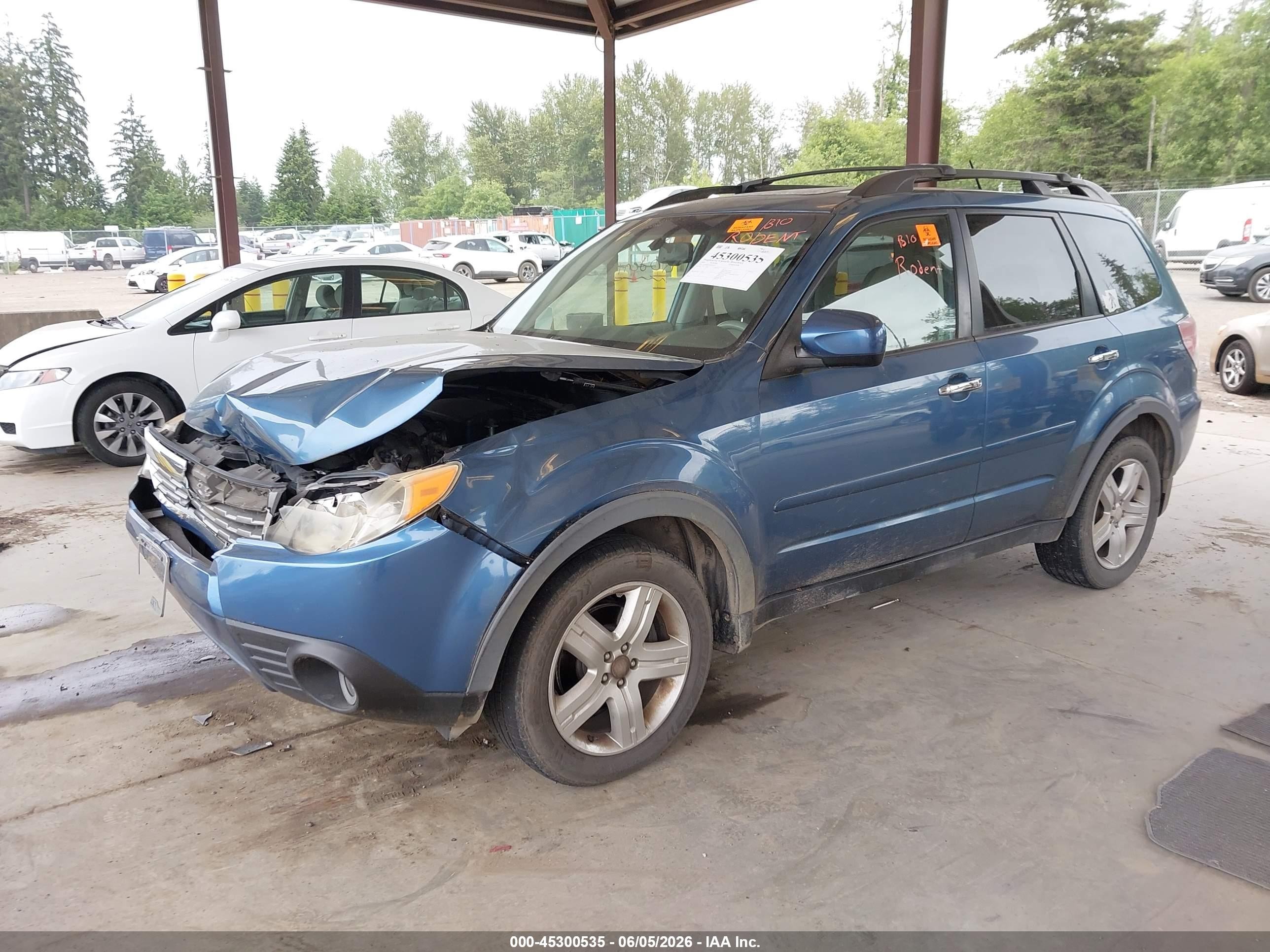 2009 Subaru Forester 2.5x Limited Blue vin: JF2SH64649H794956