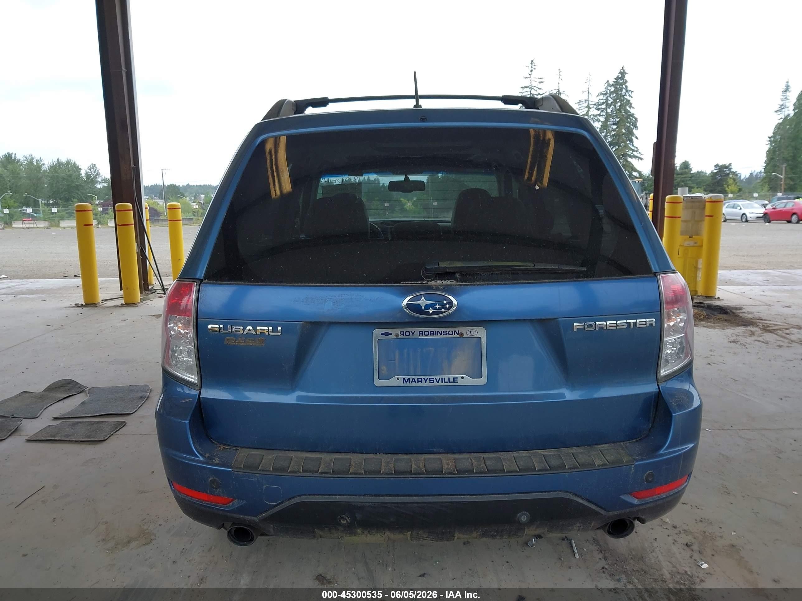 2009 Subaru Forester 2.5x Limited Blue vin: JF2SH64649H794956