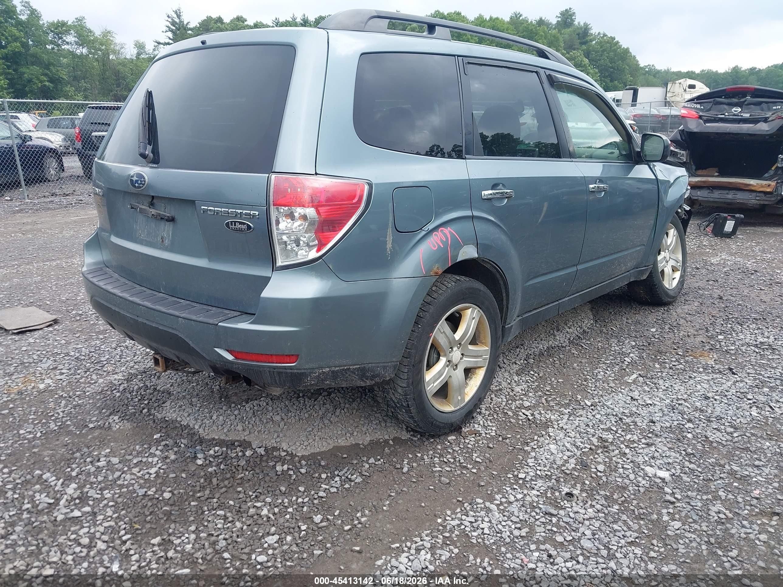 2009 Subaru Forester 2.5x L.l. Bean Edition Teal vin: JF2SH64659H703693