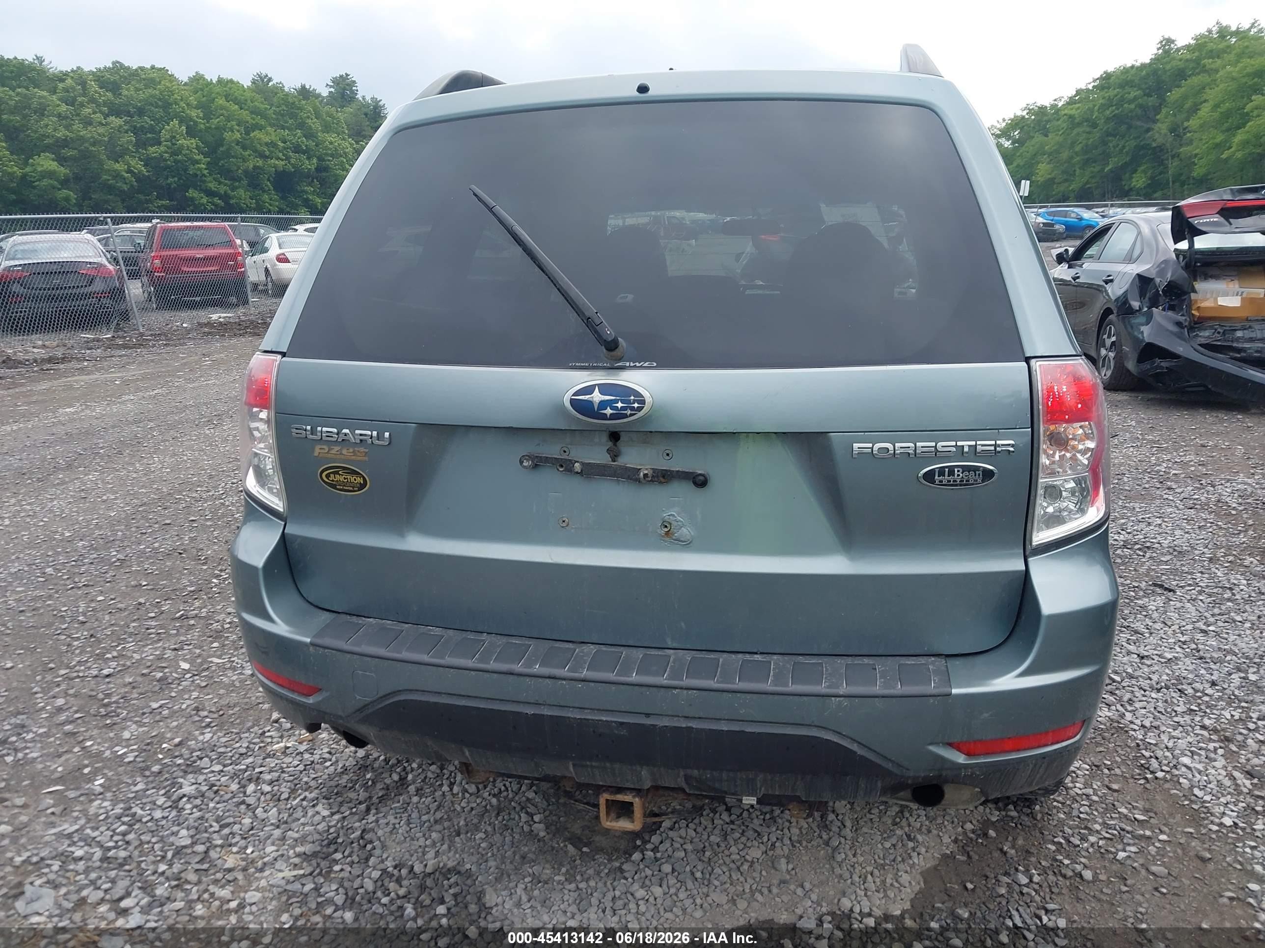 2009 Subaru Forester 2.5x L.l. Bean Edition Teal vin: JF2SH64659H703693