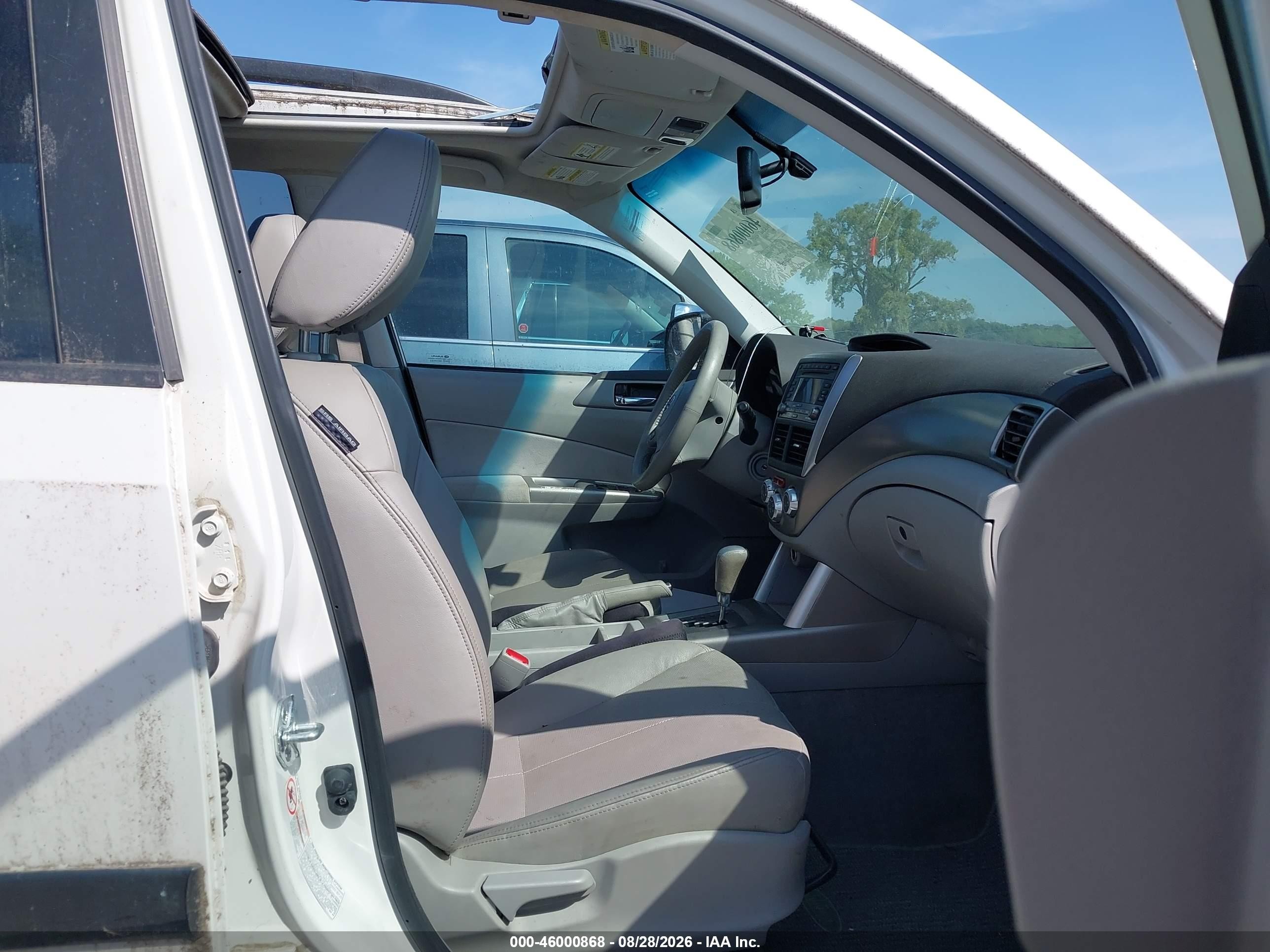 2009 Subaru Forester 2.5x L.l. Bean Edition White vin: JF2SH64659H707453