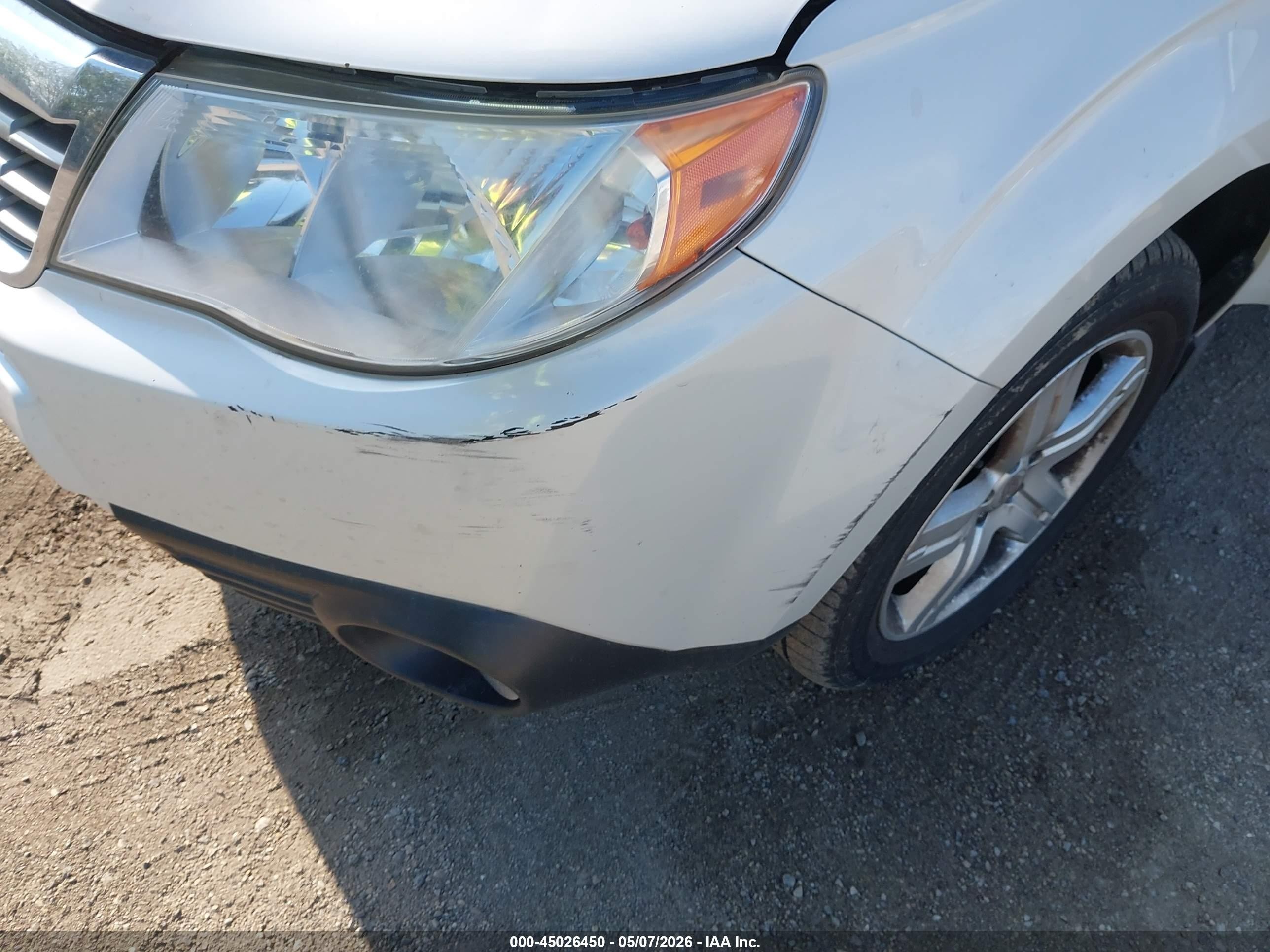 2009 Subaru Forester 2.5x Limited White vin: JF2SH64669H718686