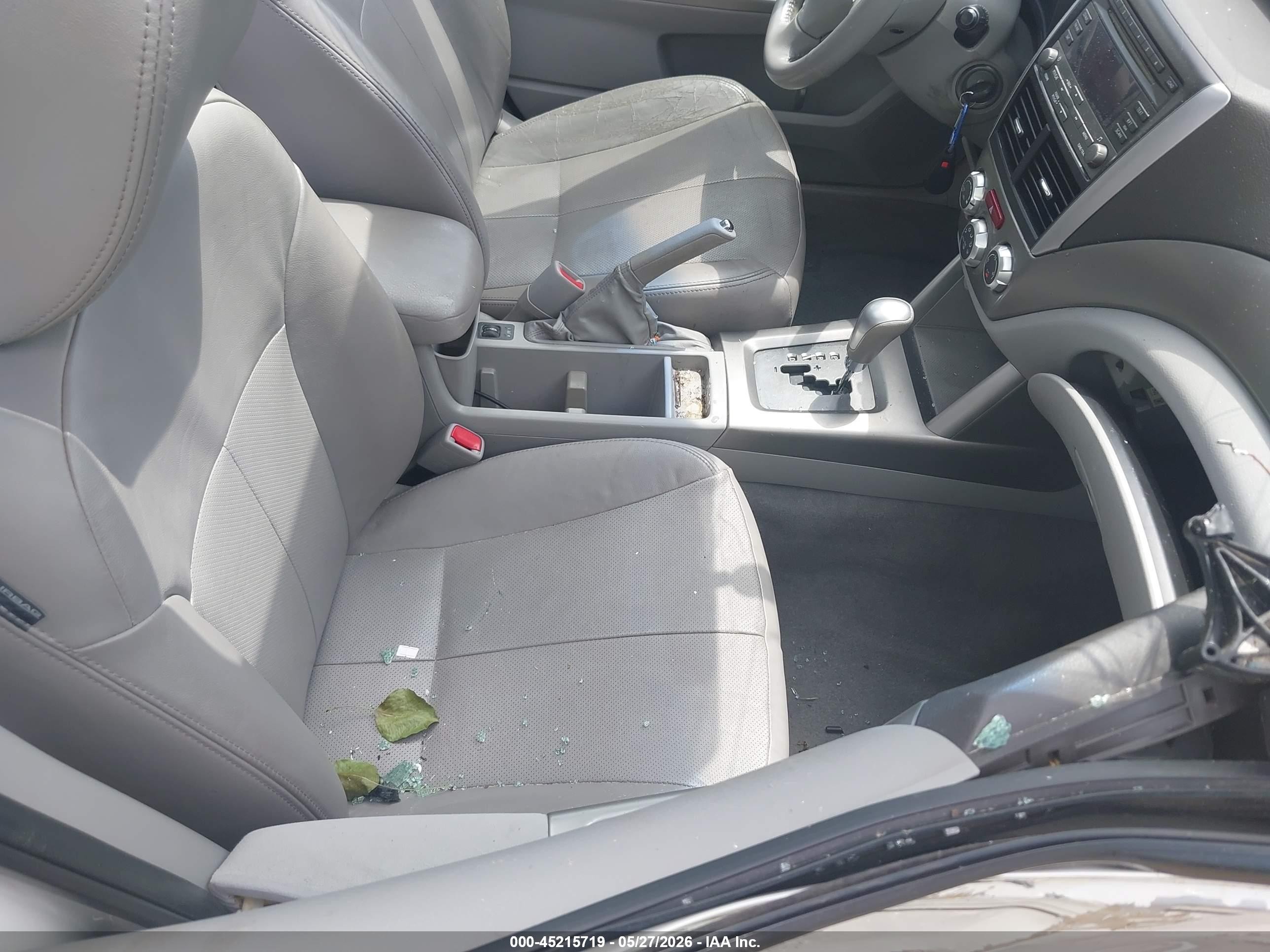 2009 Subaru Forester 2.5x Limited White vin: JF2SH64669H725055