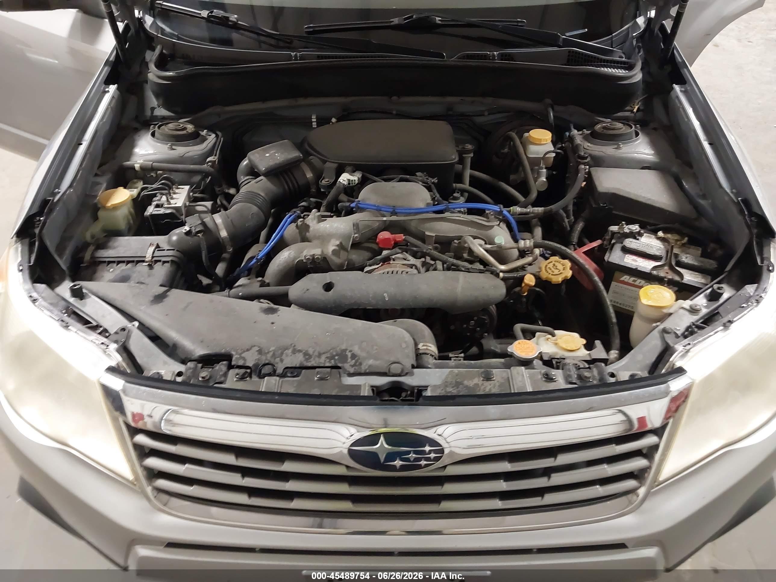 2009 Subaru Forester 2.5x Limited Silver vin: JF2SH64669H763305