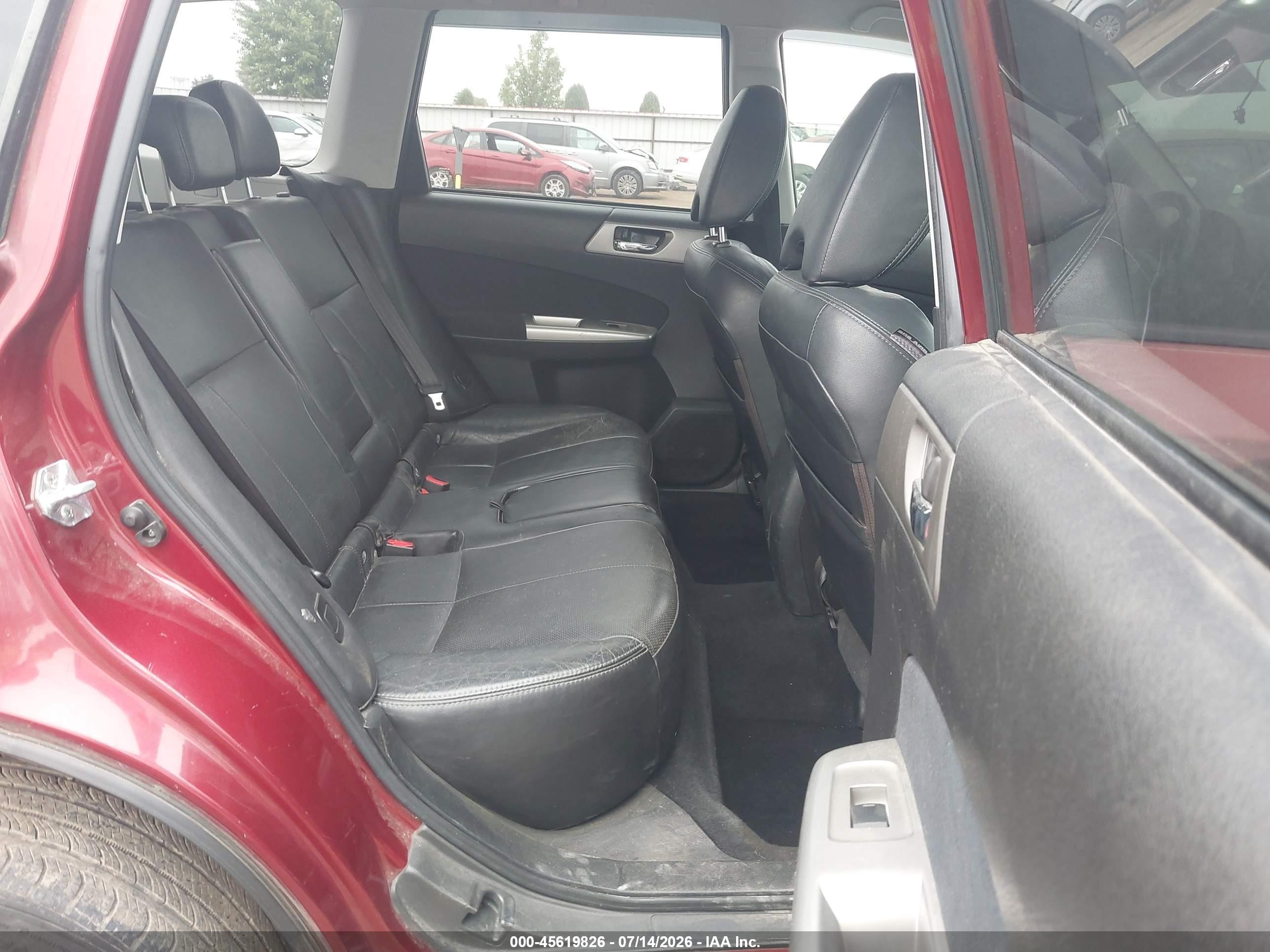 2009 Subaru Forester 2.5x Limited Red vin: JF2SH64669H765409