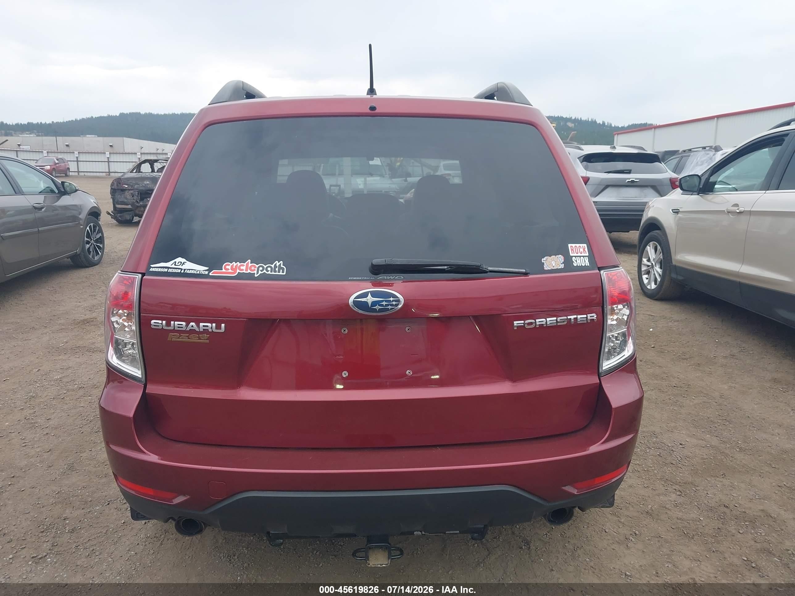 2009 Subaru Forester 2.5x Limited Red vin: JF2SH64669H765409