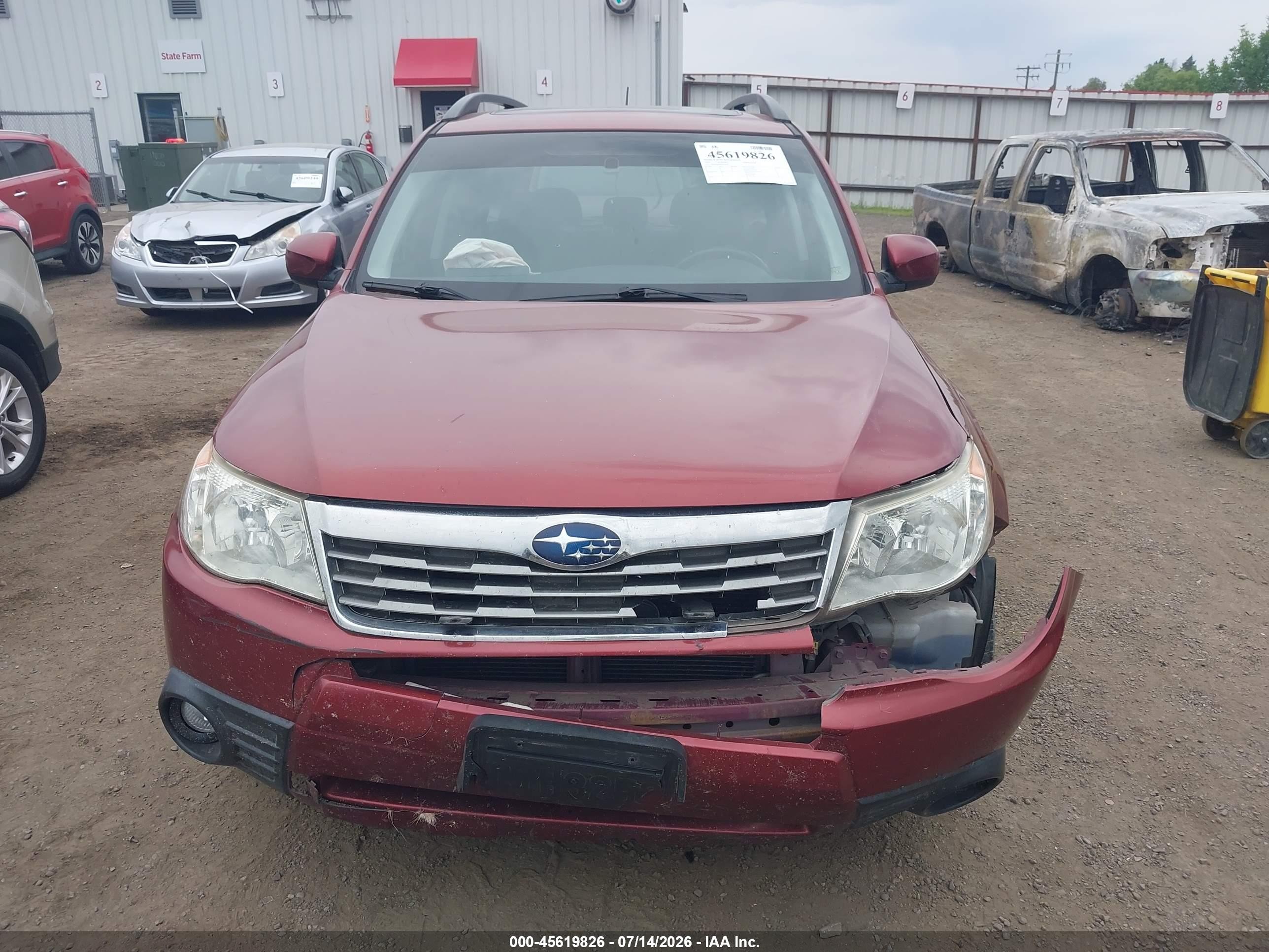 2009 Subaru Forester 2.5x Limited Red vin: JF2SH64669H765409