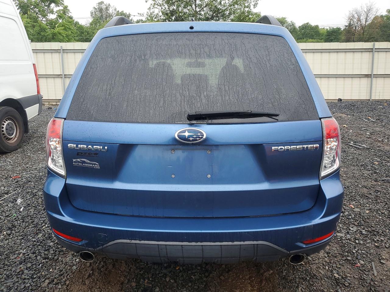 2009 Subaru Forester Blue vin: JF2SH64679H705381
