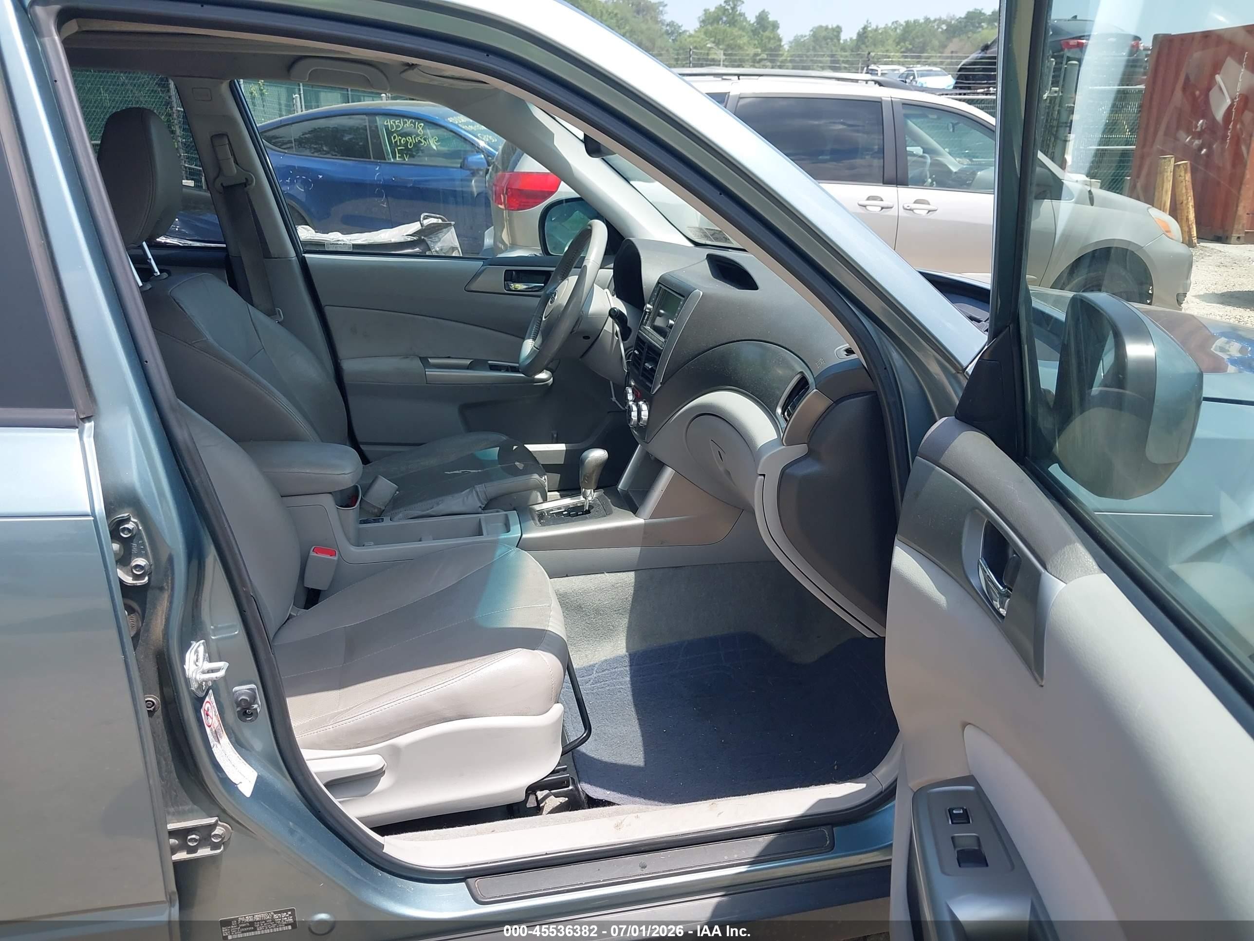 2009 Subaru Forester 2.5x Limited Gray vin: JF2SH64679H771042