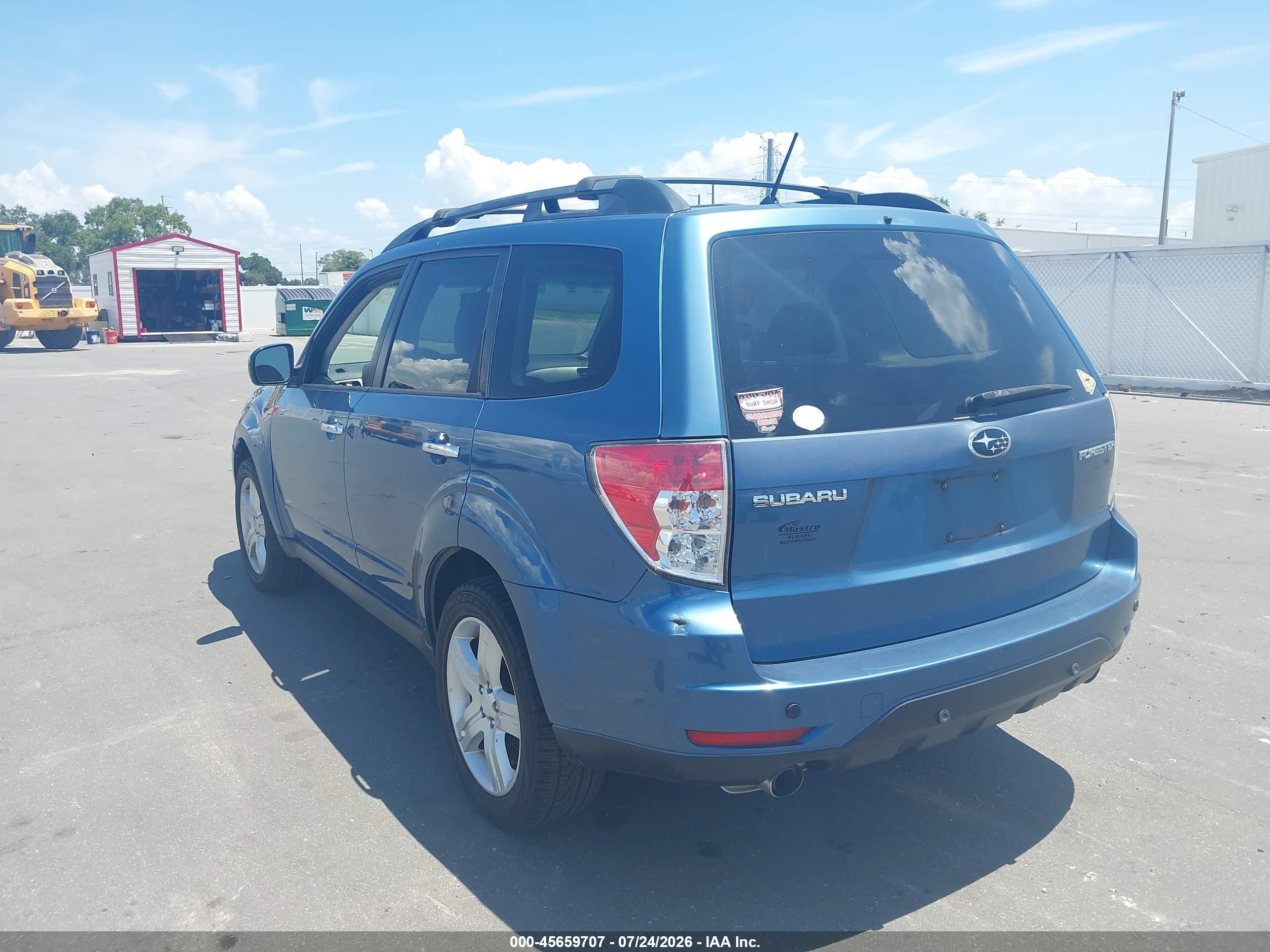 2009 Subaru Forester 2.5x Limited Light Blue vin: JF2SH64679H790657