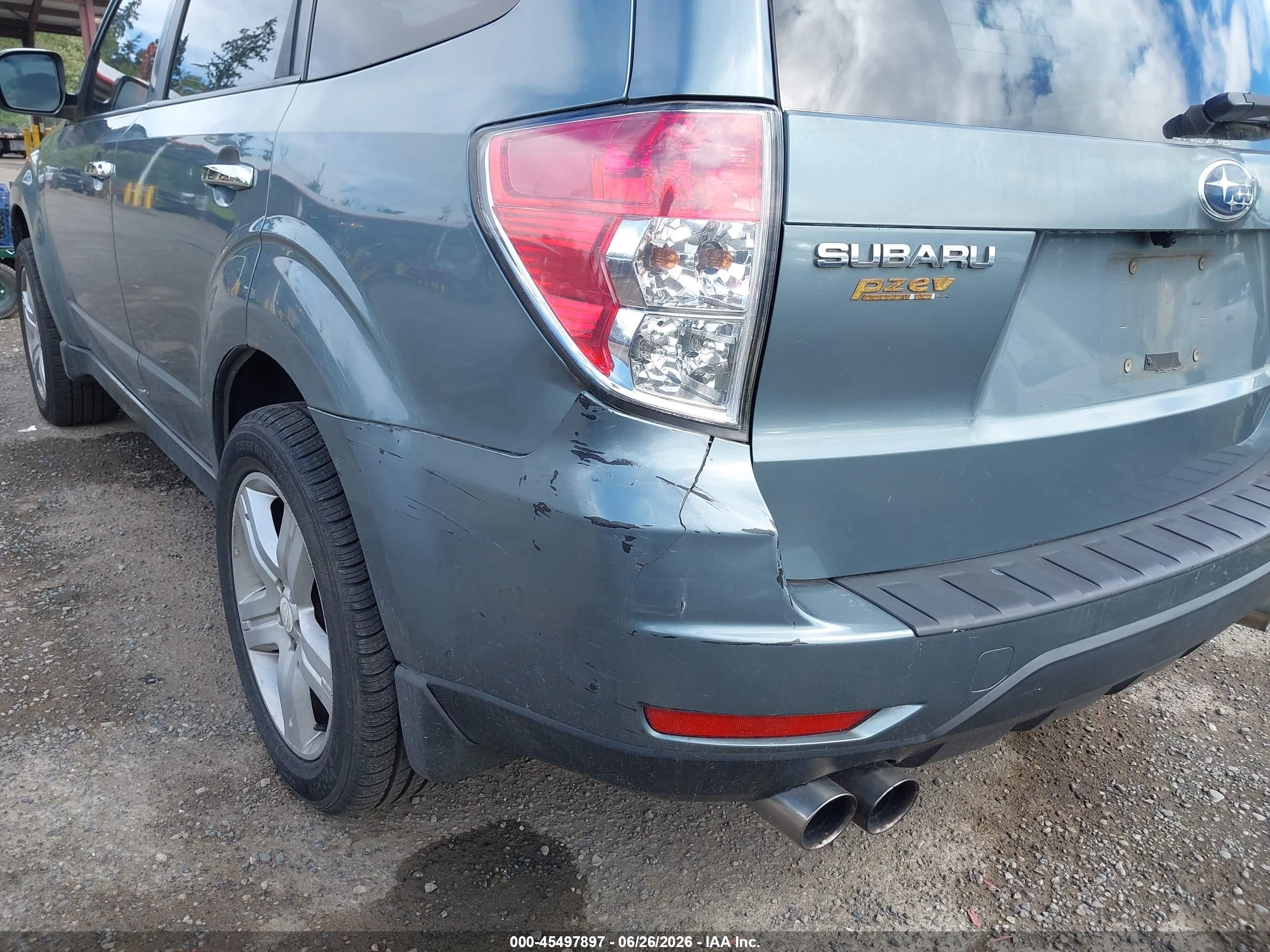 2009 Subaru Forester 2.5x L.l. Bean Edition Teal vin: JF2SH64699H709674