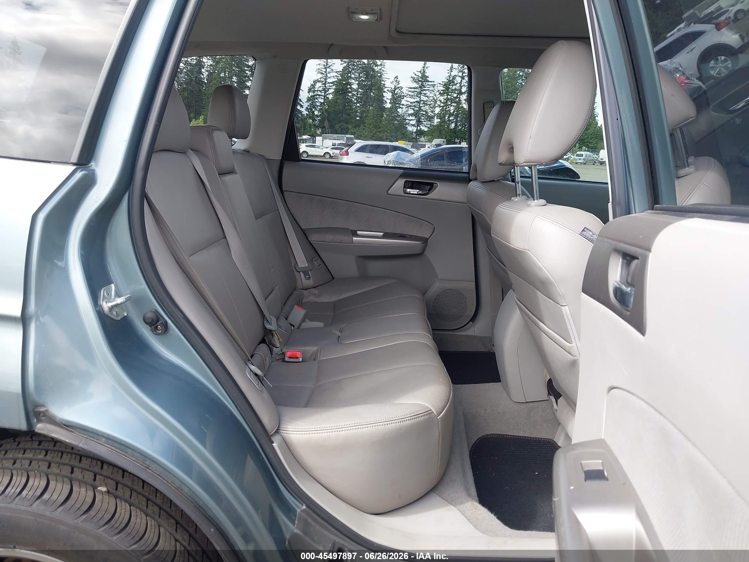 2009 Subaru Forester 2.5x L.l. Bean Edition Teal vin: JF2SH64699H709674