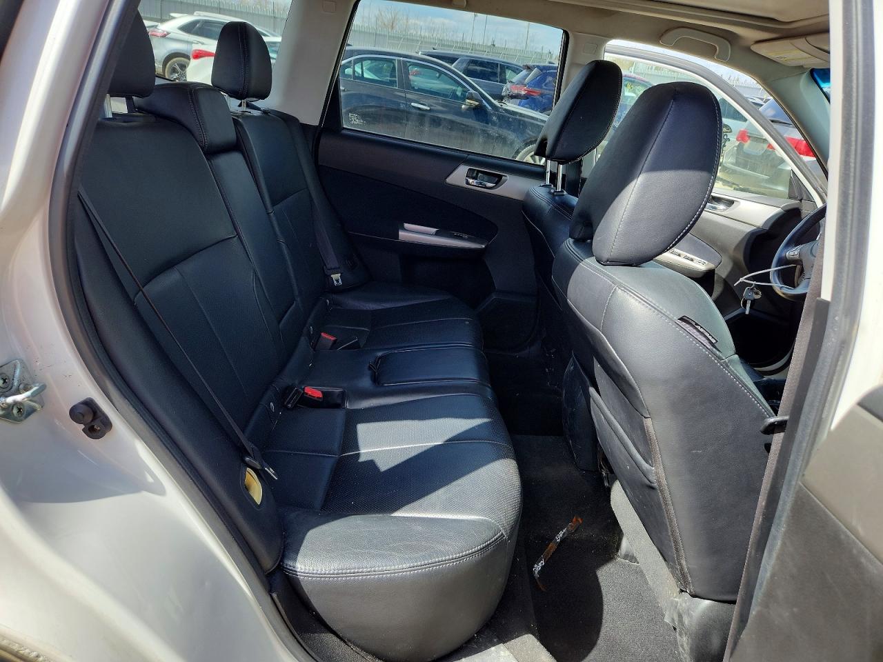 2009 Subaru Forester 2.5x Limited White vin: JF2SH64699H724272