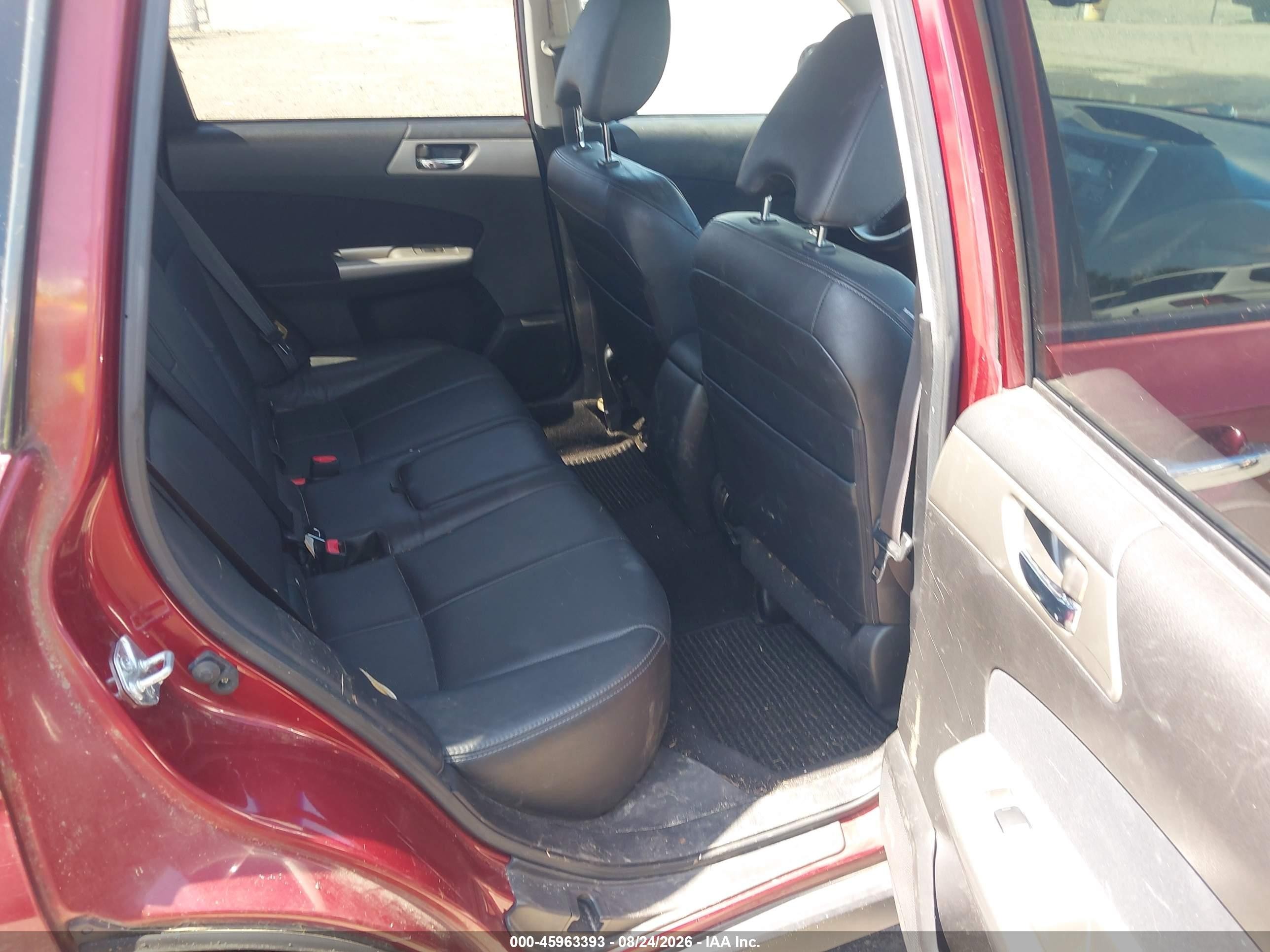 2009 Subaru Forester 2.5x Limited Red vin: JF2SH64699H771981