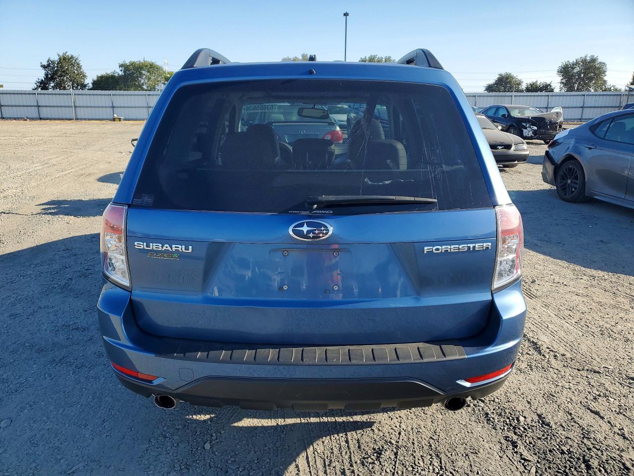 2009 Subaru Forester 2.5x Limited Blue vin: JF2SH64699H776873