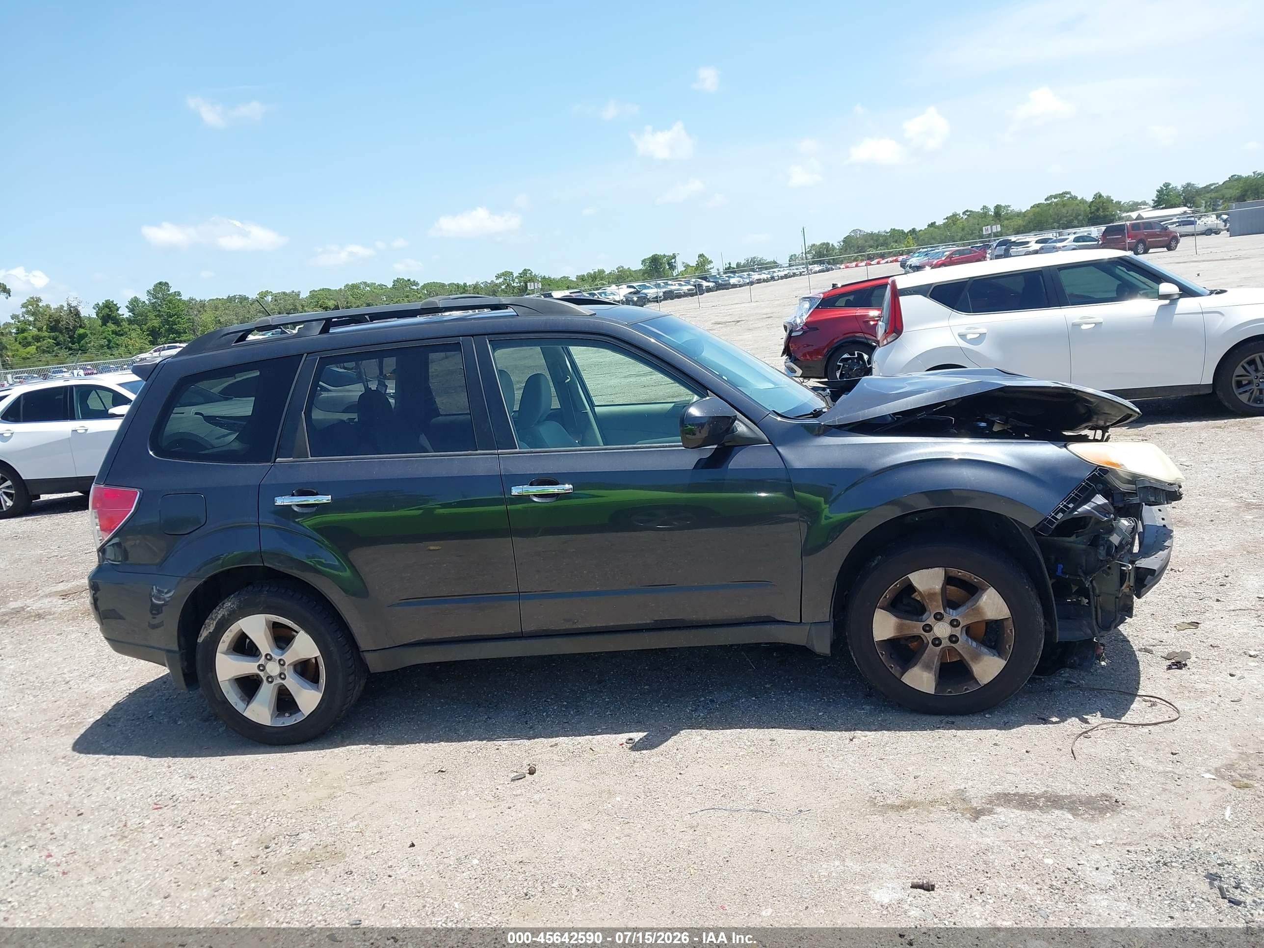 2009 Subaru Forester 2.5xt Черный vin: JF2SH656X9H711044