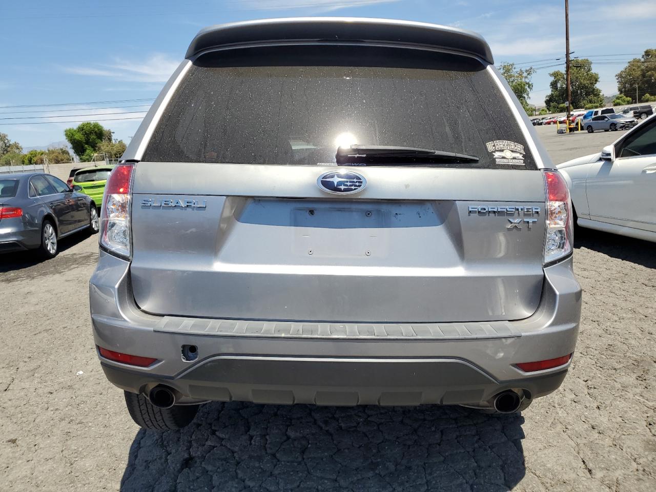 2009 Subaru Forester 2.5xt Limited Silver vin: JF2SH66619H775519