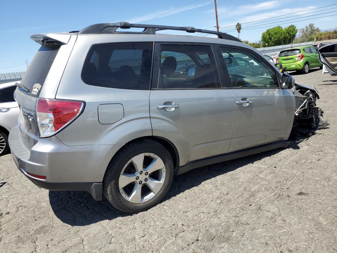 2009 Subaru Forester 2.5xt Limited Silver vin: JF2SH66619H775519