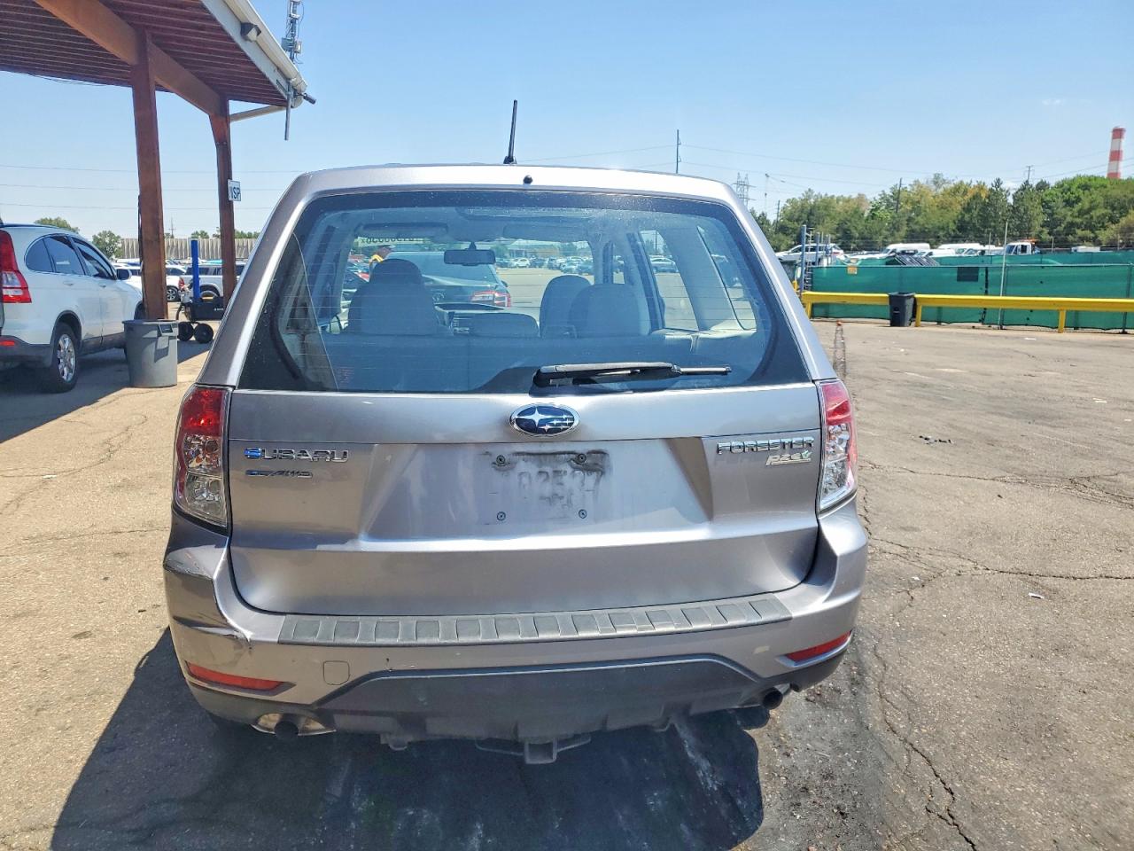 2010 Subaru Forester 2.5x Silver vin: JF2SH6AC0AG759335