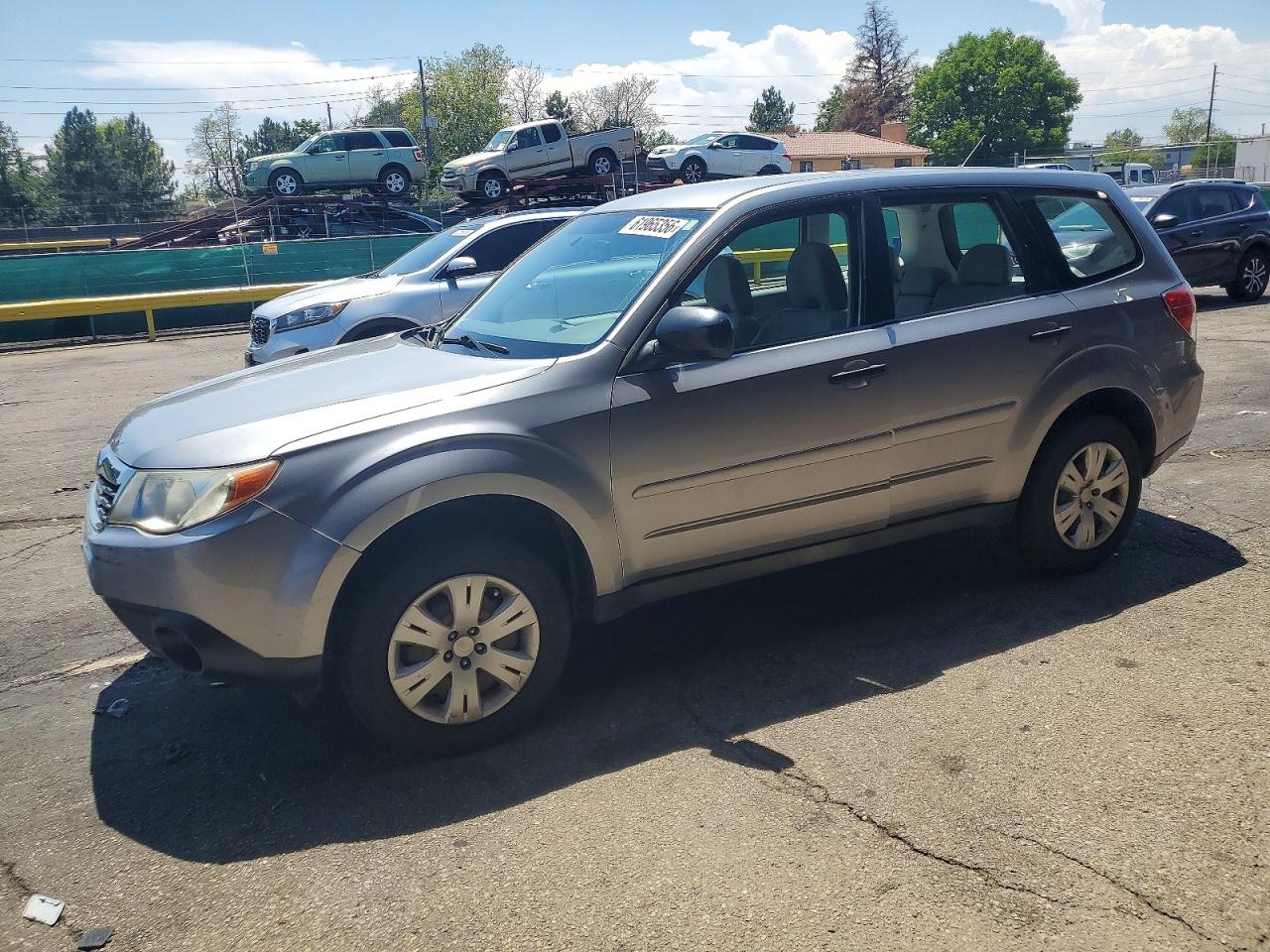 2010 Subaru Forester 2.5x Silver vin: JF2SH6AC0AG759335