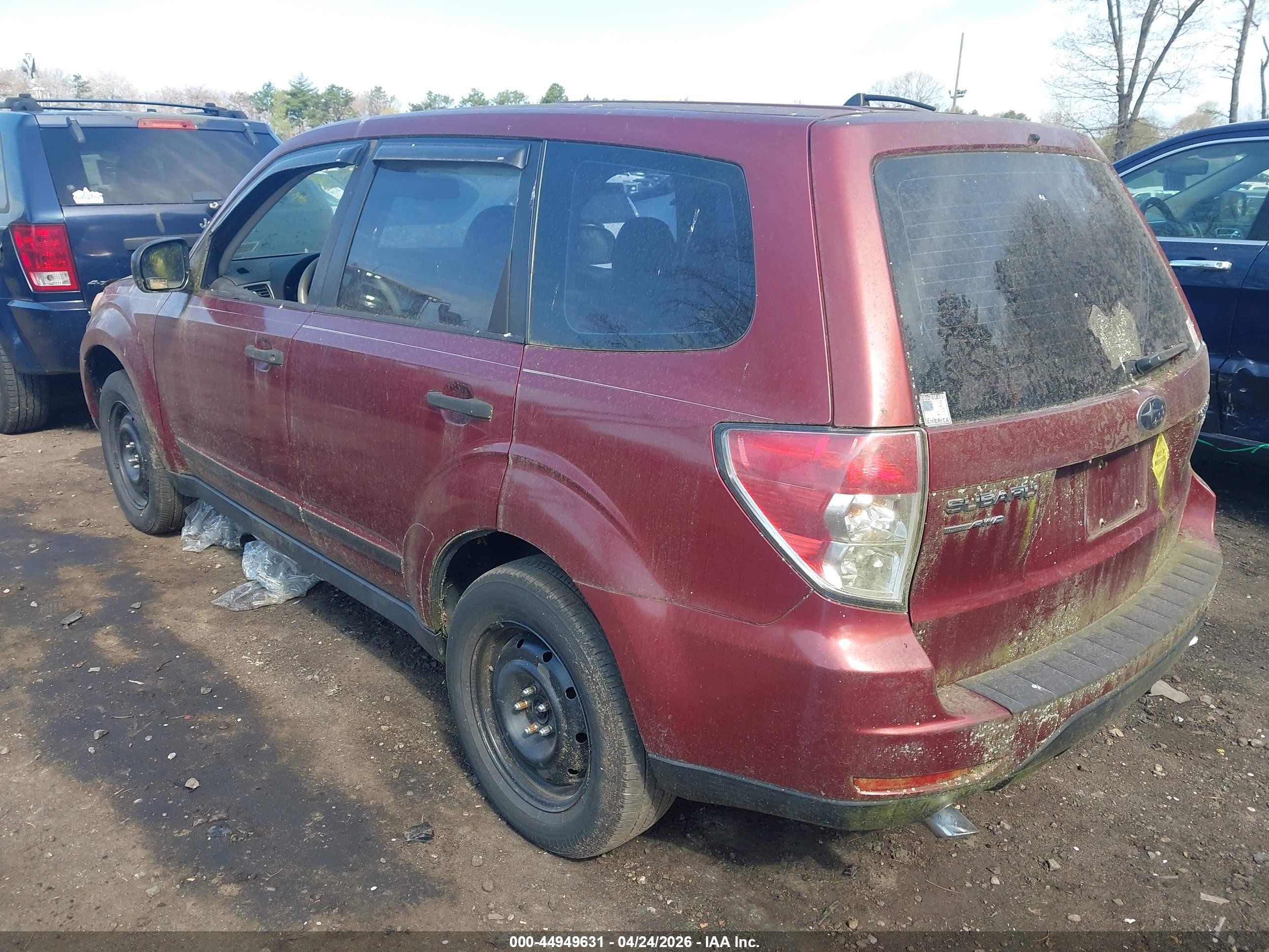 2010 Subaru Forester 2.5x Red vin: JF2SH6AC0AH702319
