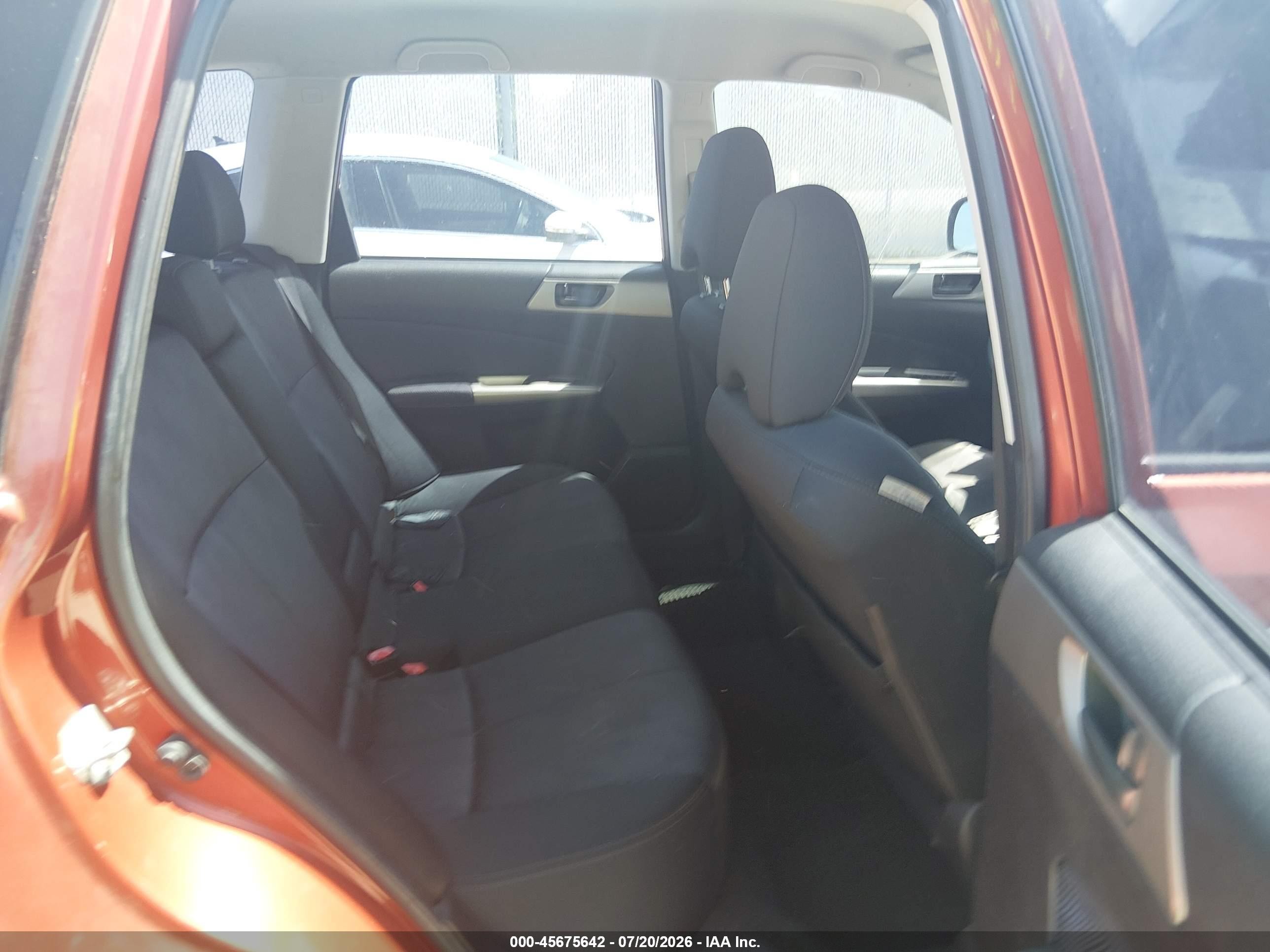 2010 Subaru Forester 2.5x Orange vin: JF2SH6AC0AH724028
