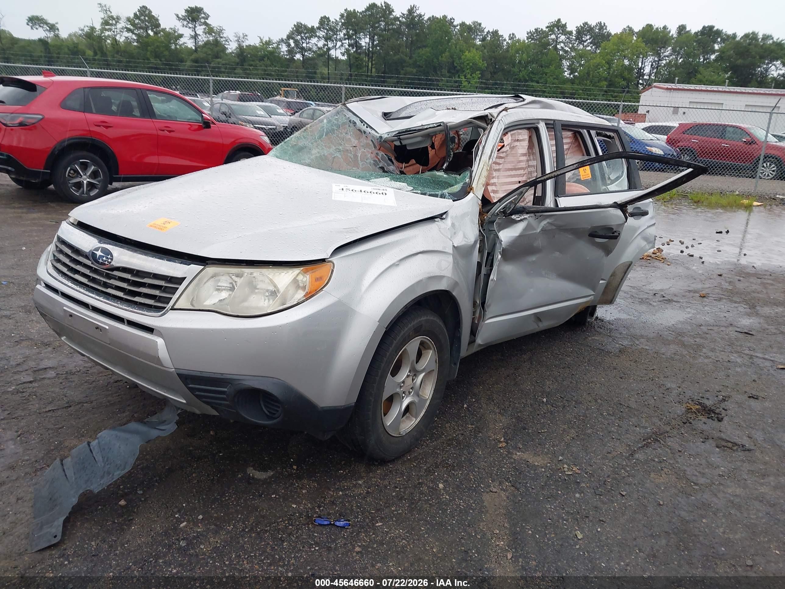 2010 Subaru Forester 2.5x Silver vin: JF2SH6AC0AH732923