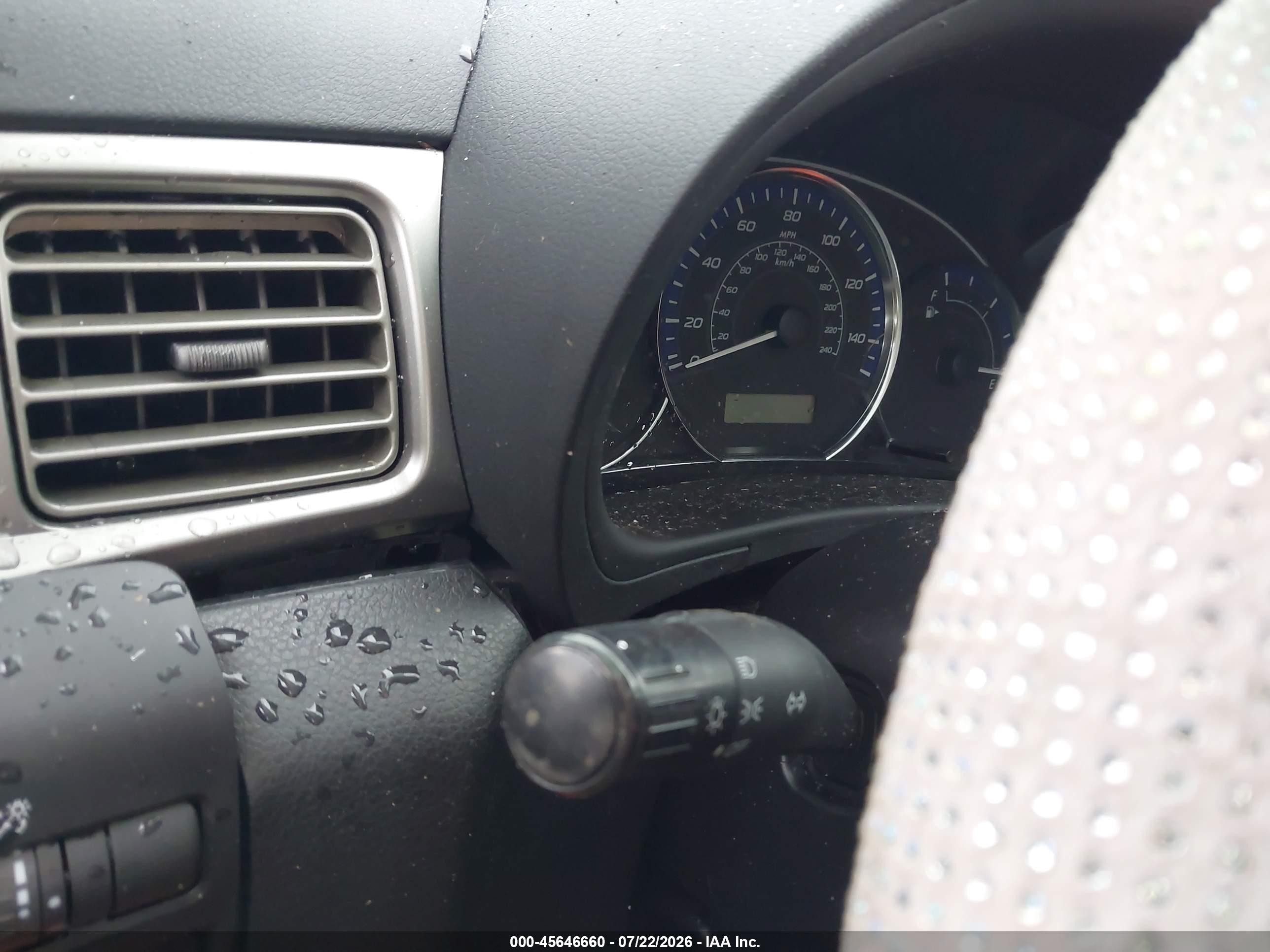 2010 Subaru Forester 2.5x Silver vin: JF2SH6AC0AH732923
