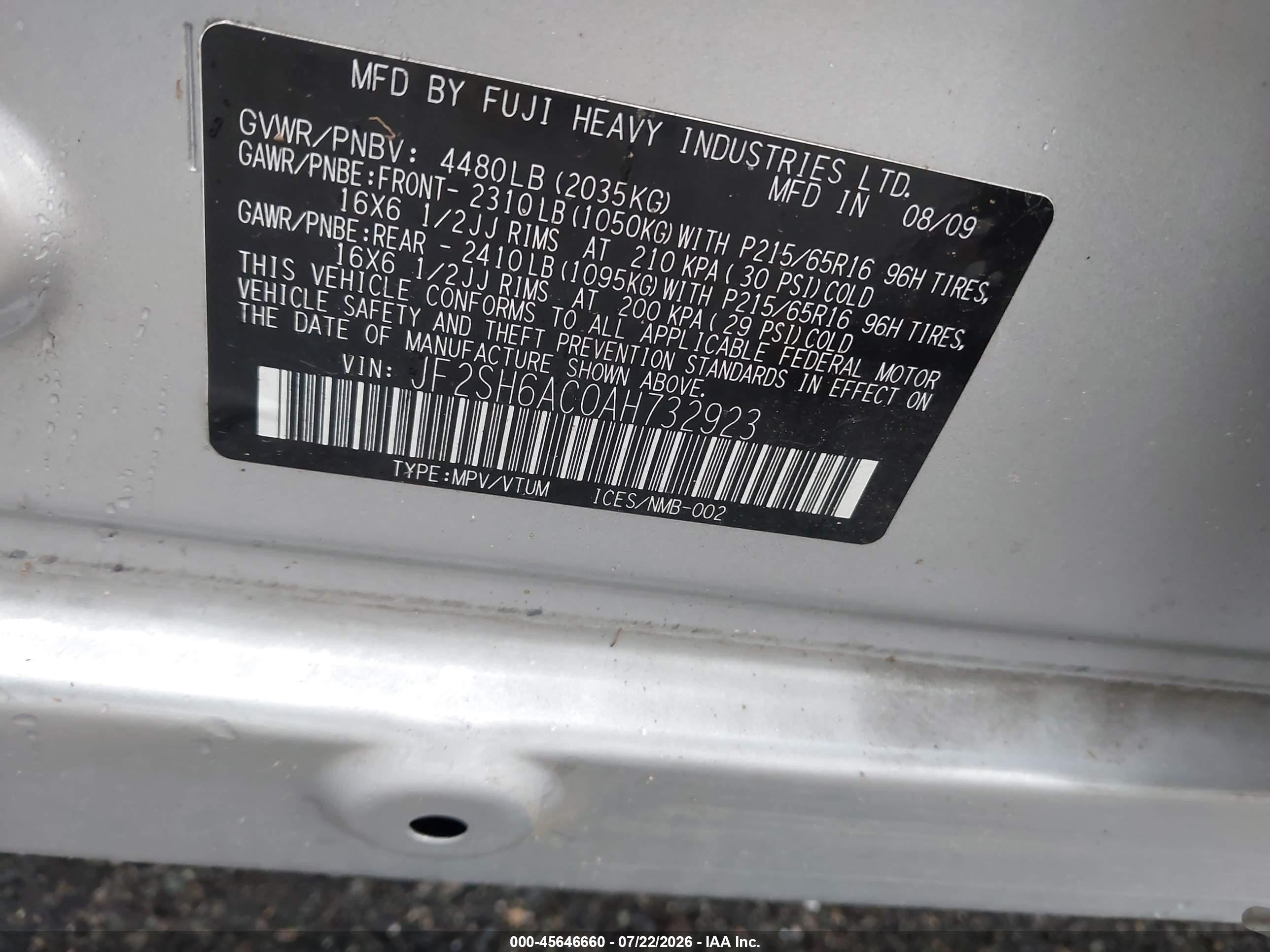 2010 Subaru Forester 2.5x Silver vin: JF2SH6AC0AH732923