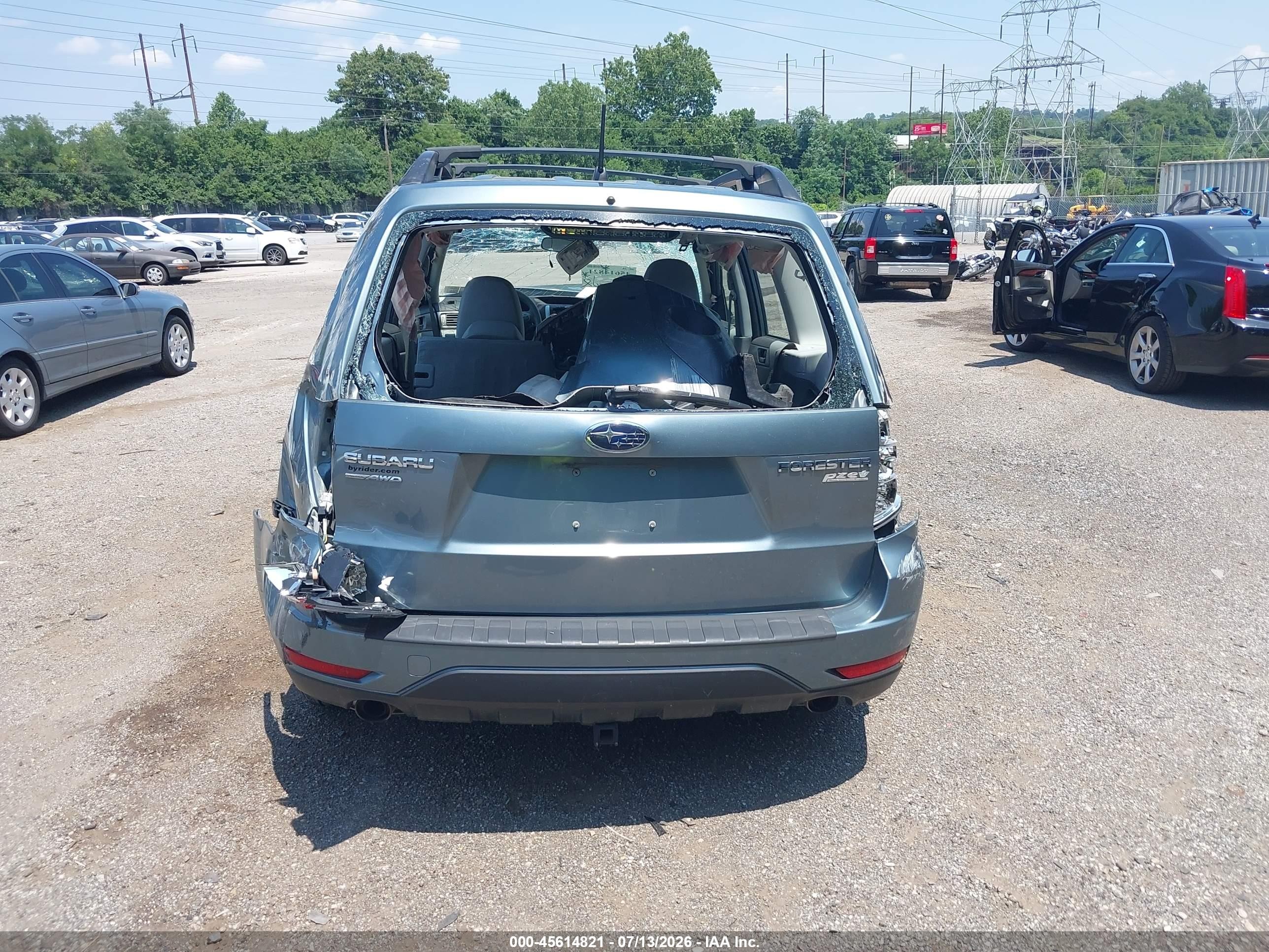2010 Subaru Forester 2.5x Teal vin: JF2SH6AC0AH745736