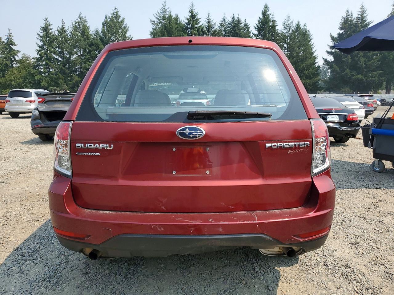 2010 Subaru Forester 2.5x Red vin: JF2SH6AC1AH728637