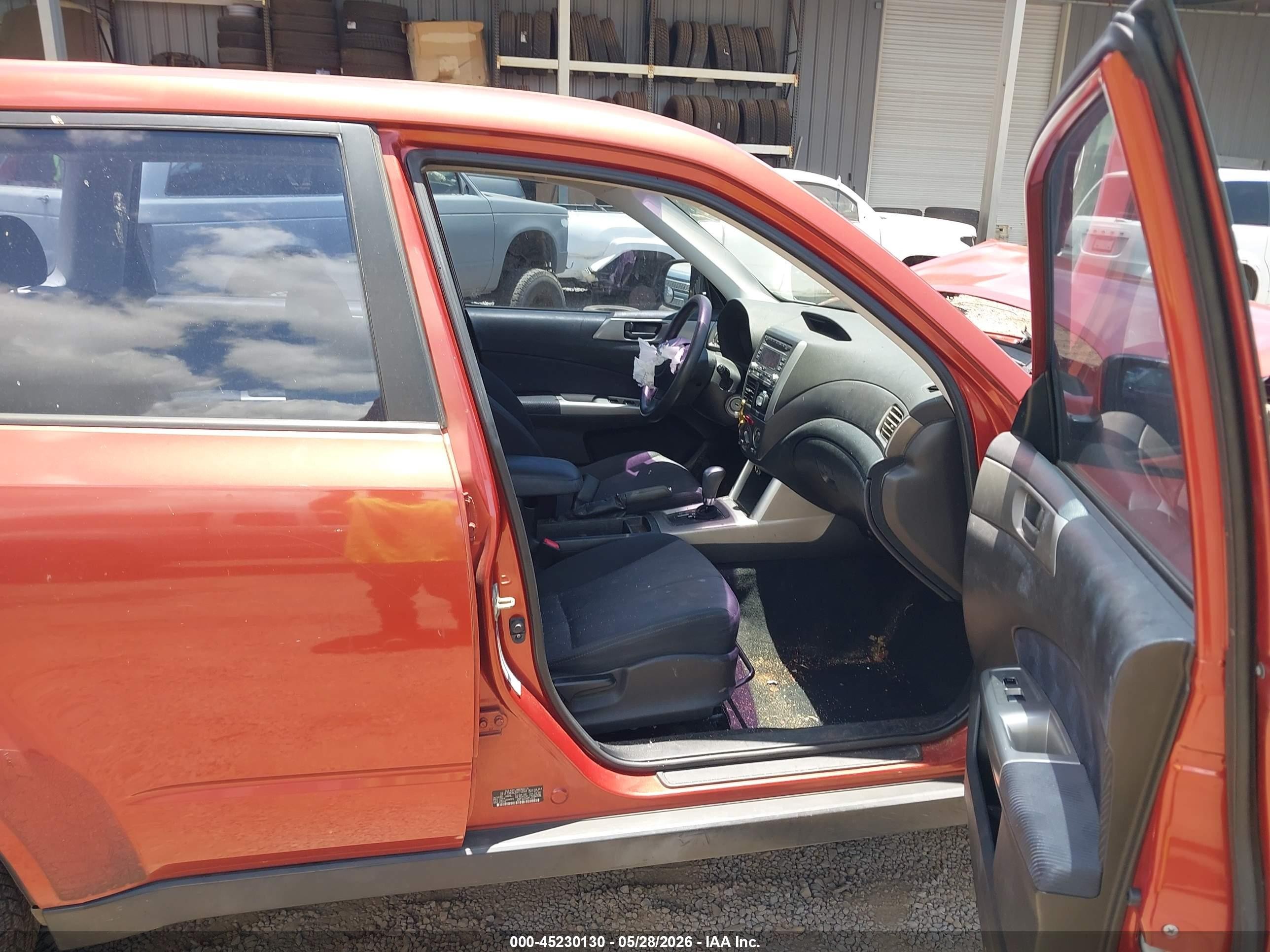 2010 Subaru Forester 2.5x Orange vin: JF2SH6AC1AH753568