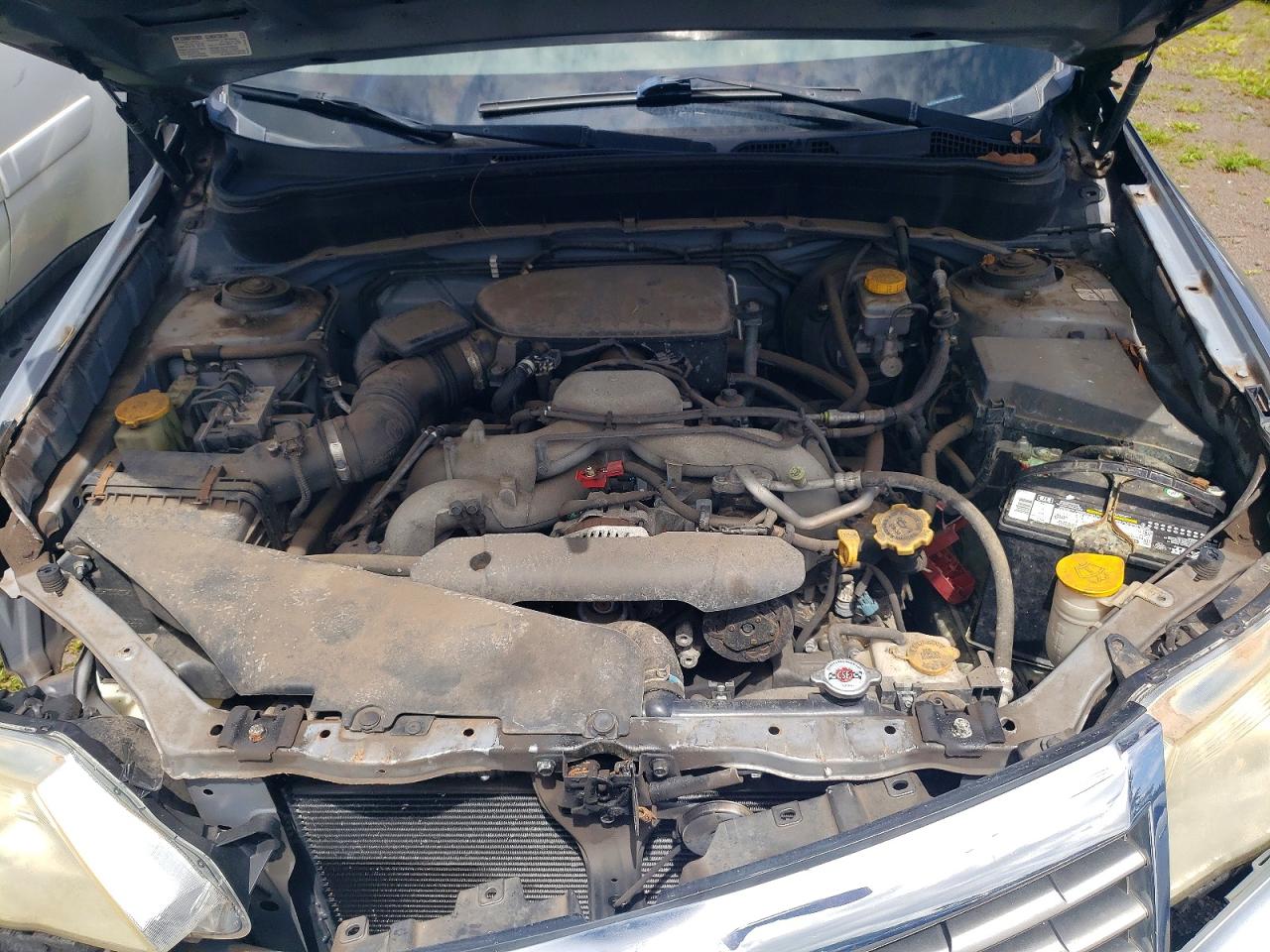 2010 Subaru Forester 2.5x Gray vin: JF2SH6AC2AH727870