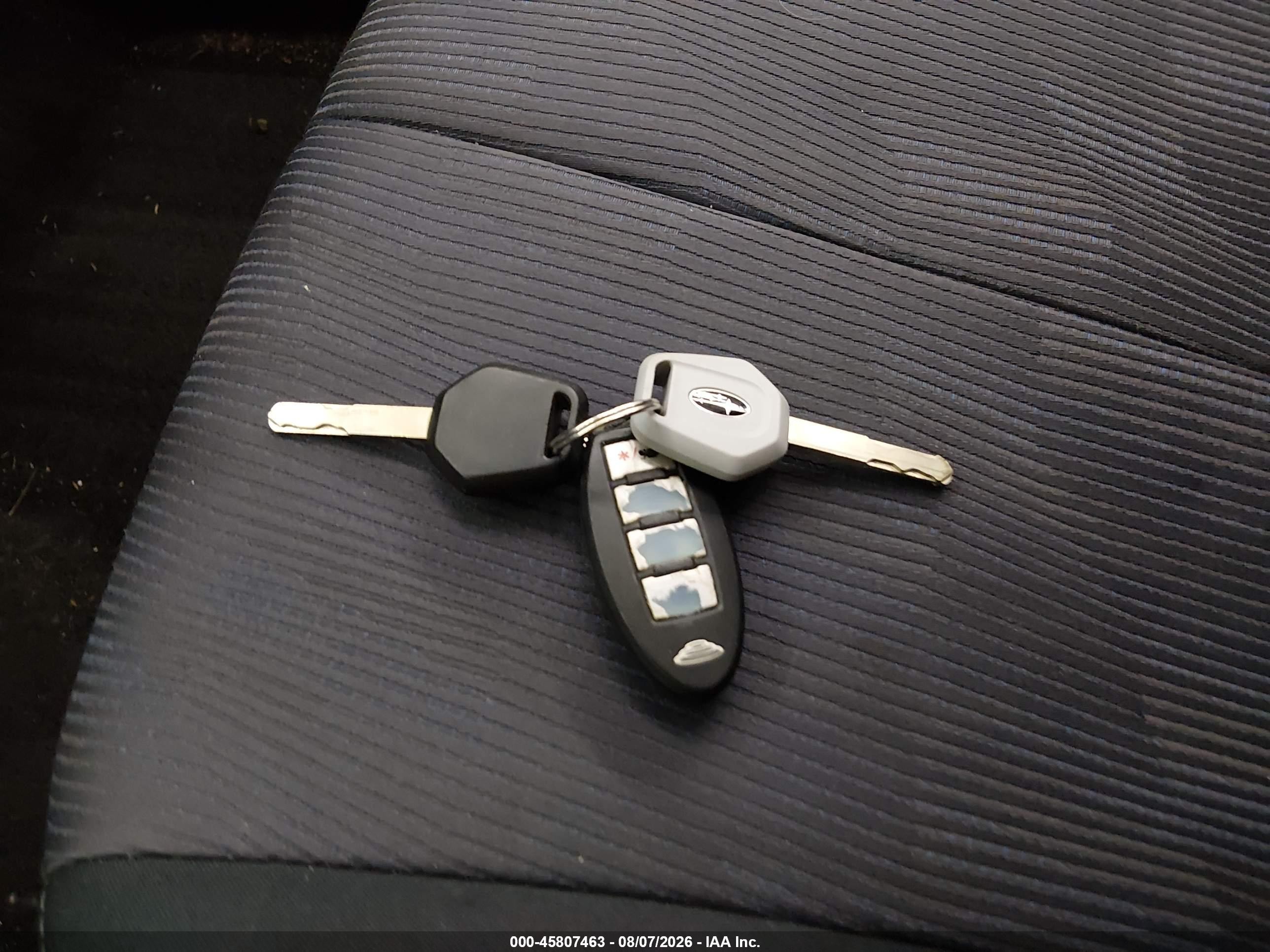 2010 Subaru Forester 2.5x Silver vin: JF2SH6AC2AH745365
