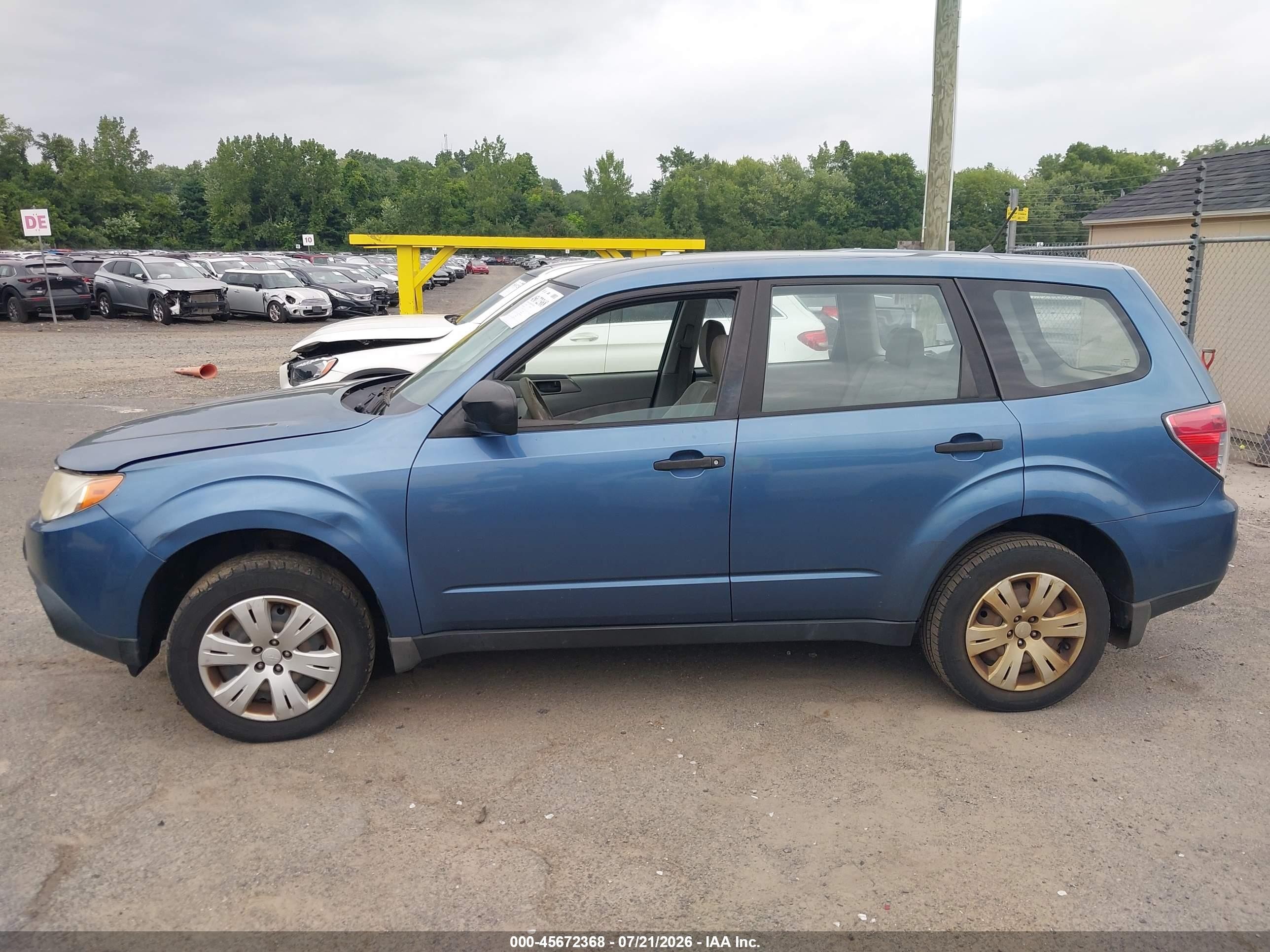 2010 Subaru Forester 2.5x Синий vin: JF2SH6AC2AH747004