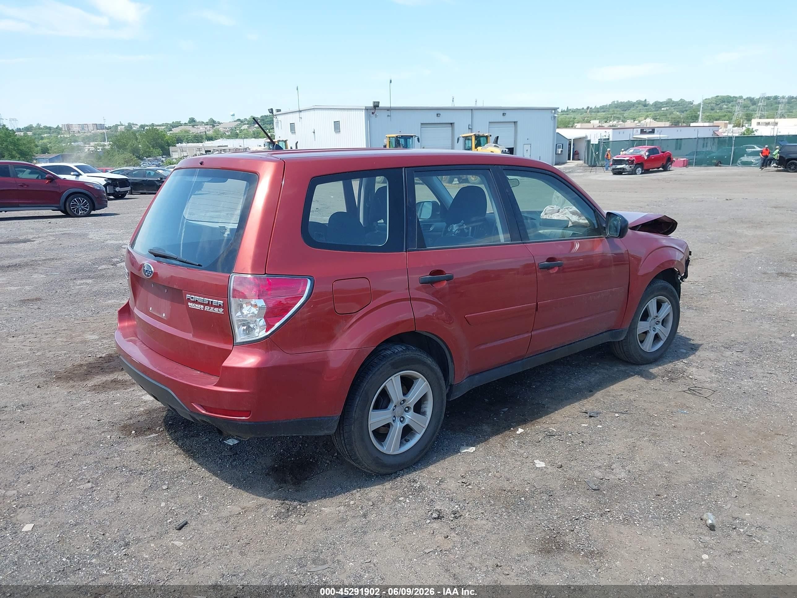 2010 Subaru Forester 2.5x Красный vin: JF2SH6AC2AH757998