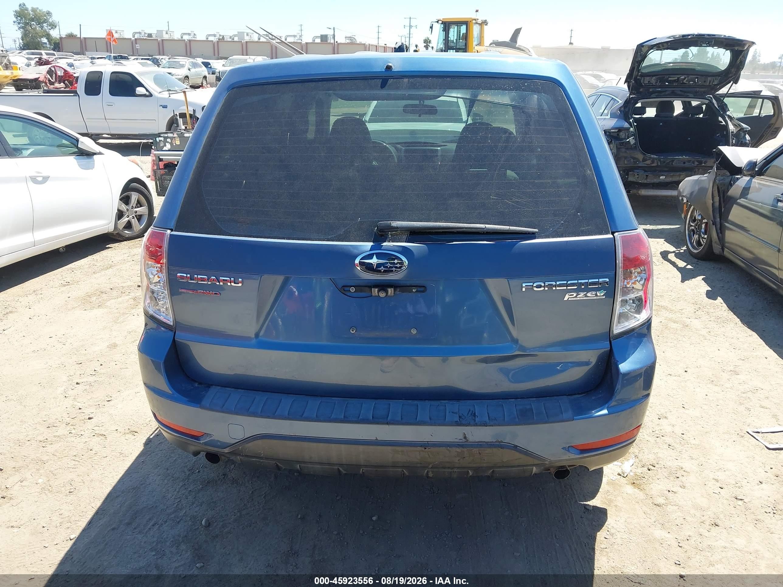 2010 Subaru Forester 2.5x Blue vin: JF2SH6AC3AH757198