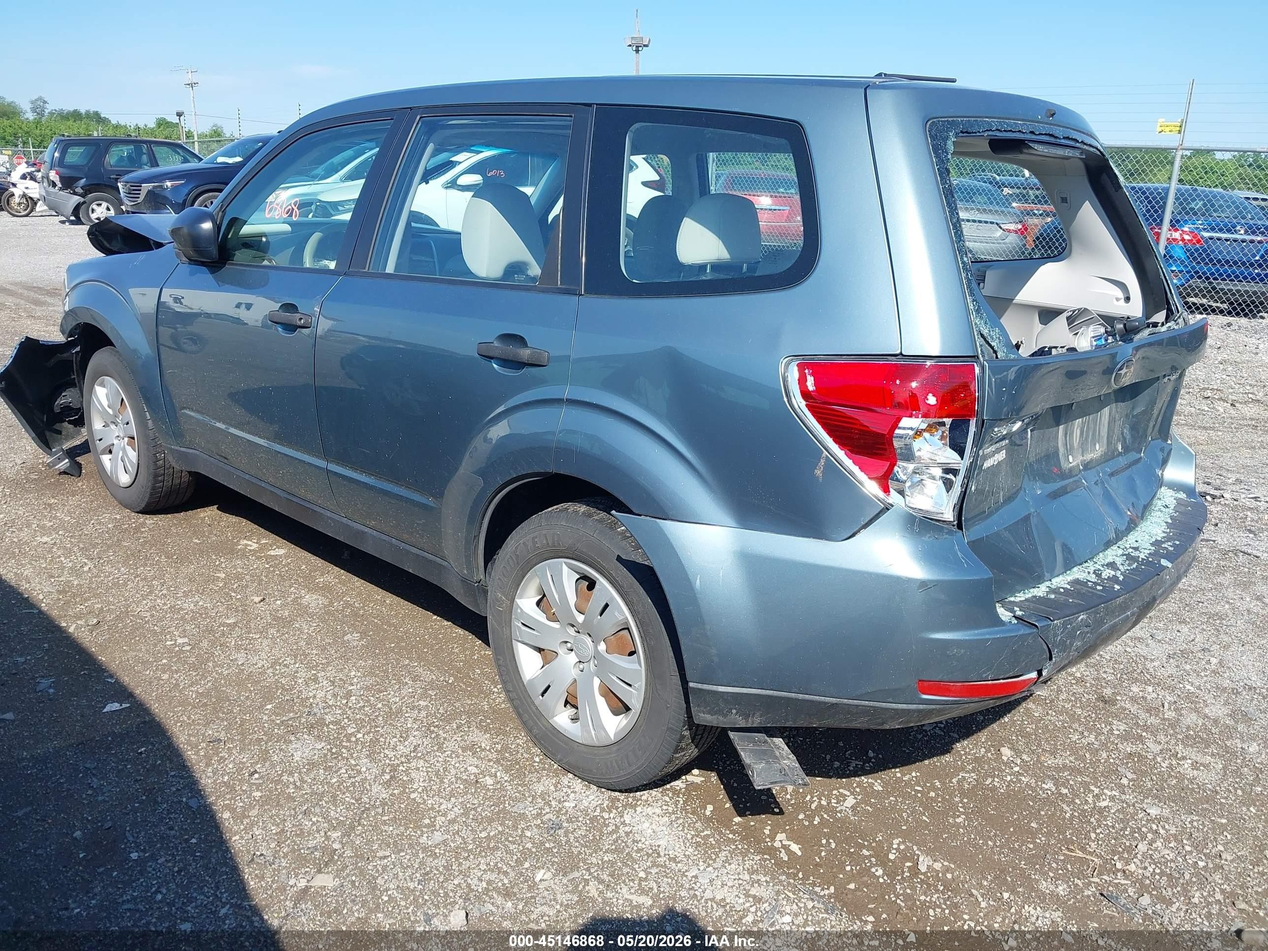 2010 Subaru Forester 2.5x Teal vin: JF2SH6AC4AH740992