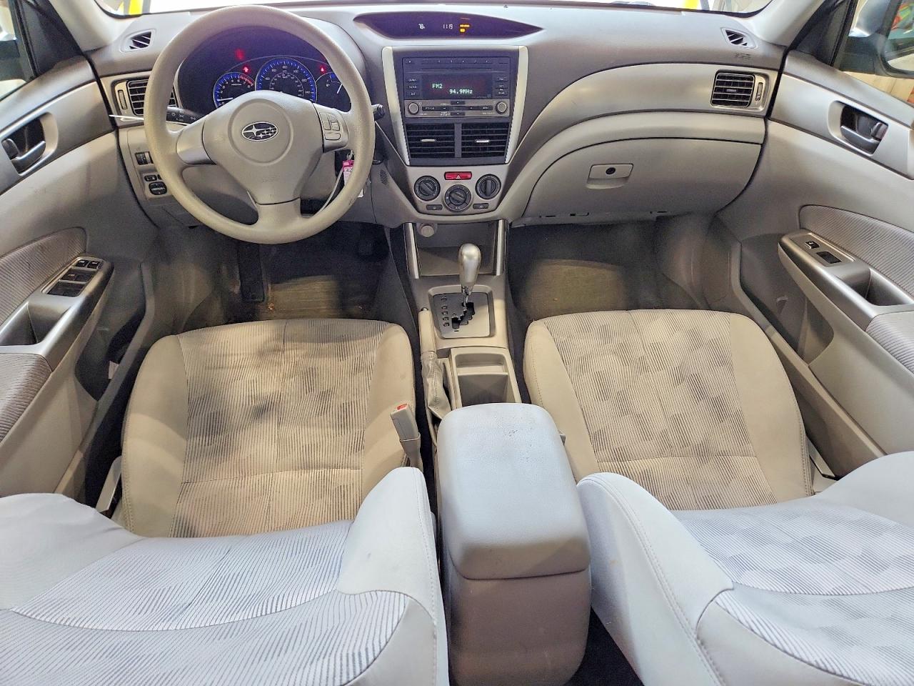 2010 Subaru Forester 2.5x White vin: JF2SH6AC4AH742306