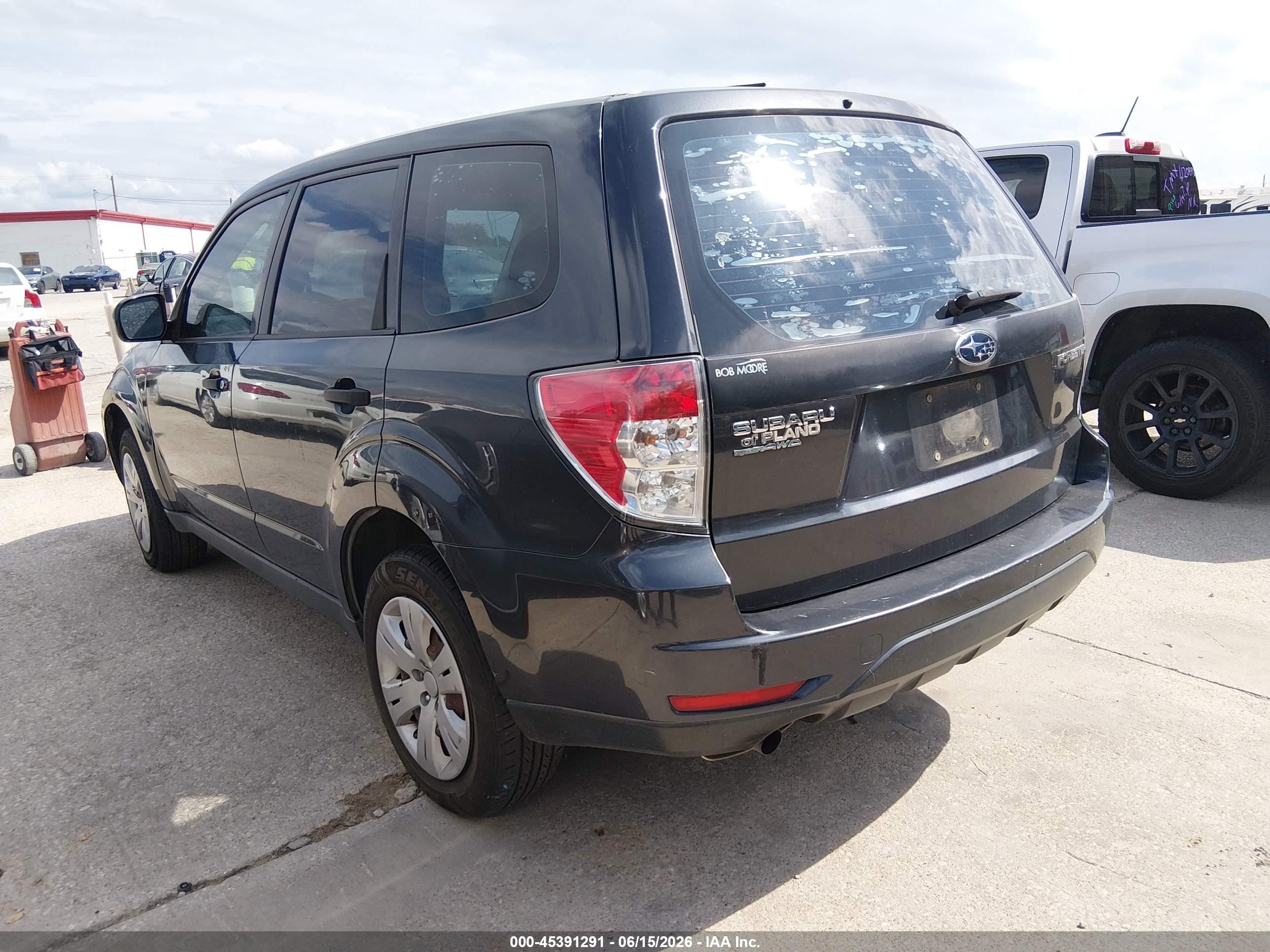 2010 Subaru Forester 2.5x Blue vin: JF2SH6AC4AH796799