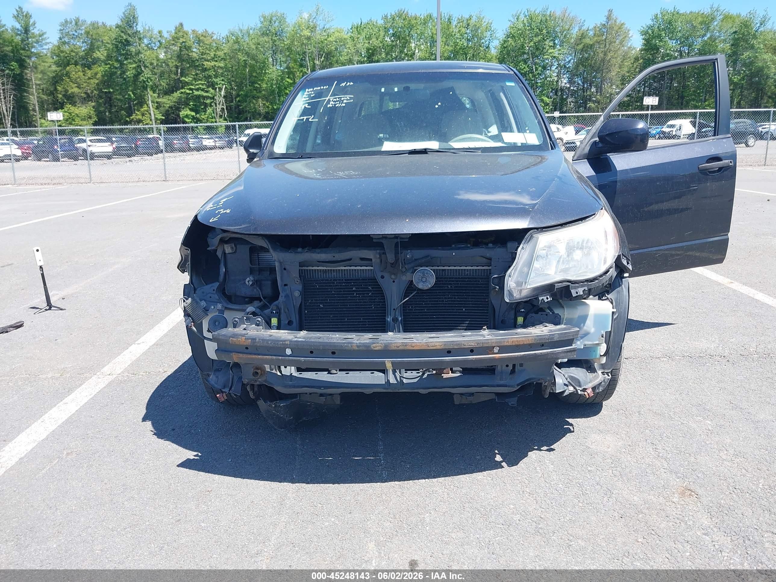 2010 Subaru Forester 2.5x Gray vin: JF2SH6AC5AH723425