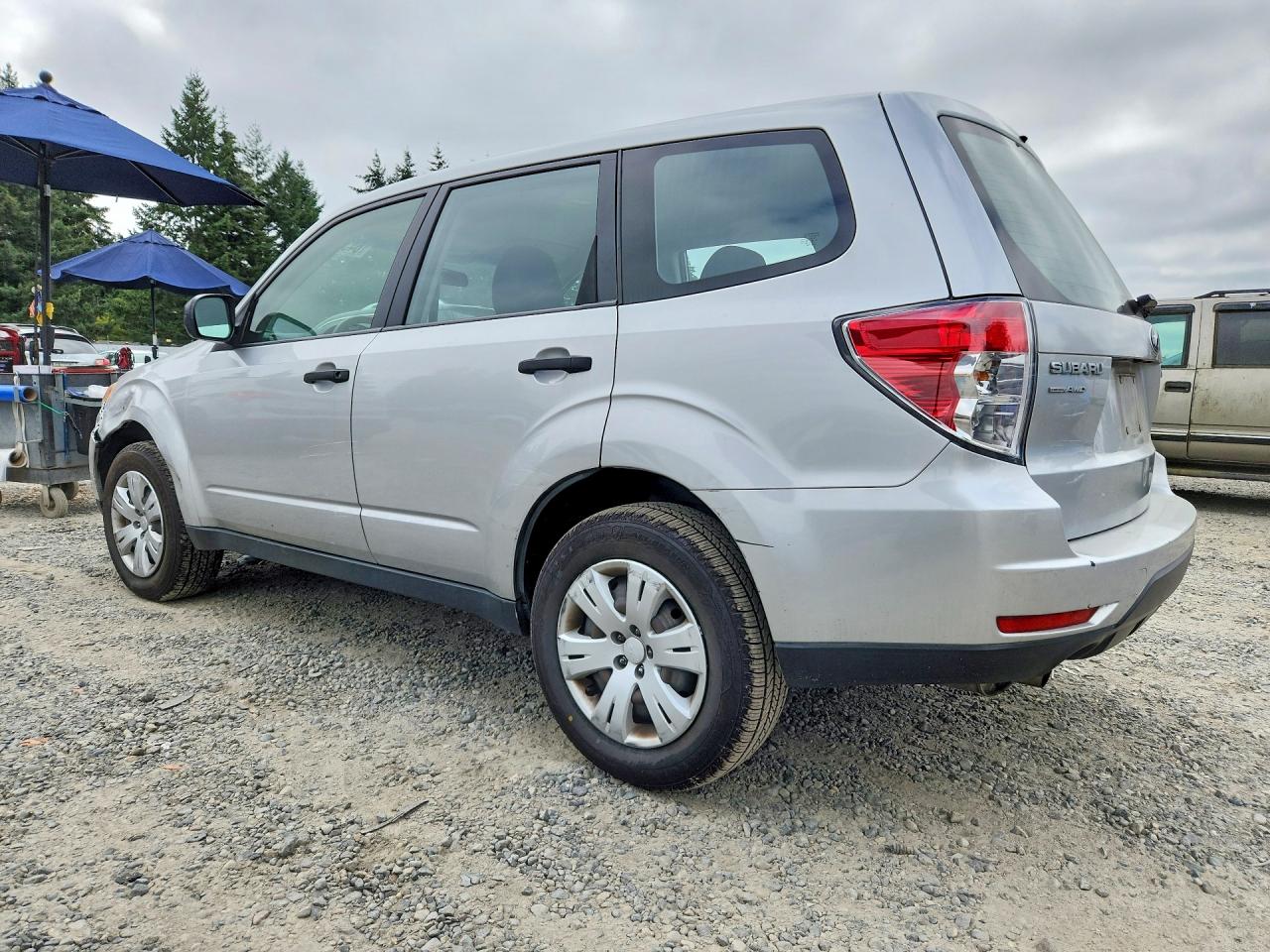 2010 Subaru Forester 2.5x Серебряный vin: JF2SH6AC5AH728589