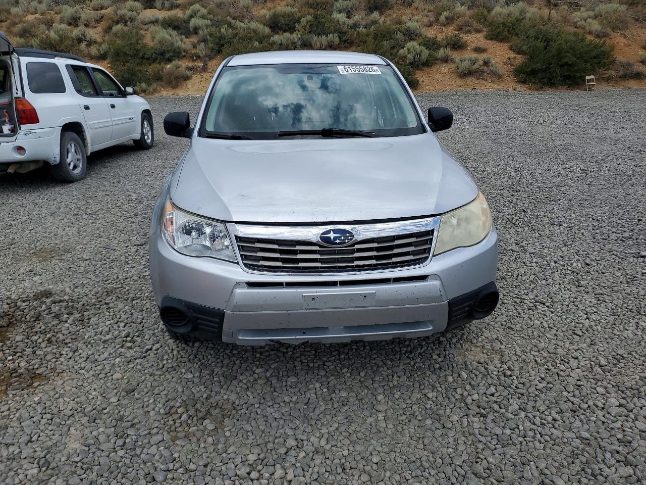 2010 Subaru Forester 2.5x Silver vin: JF2SH6AC6AH700168