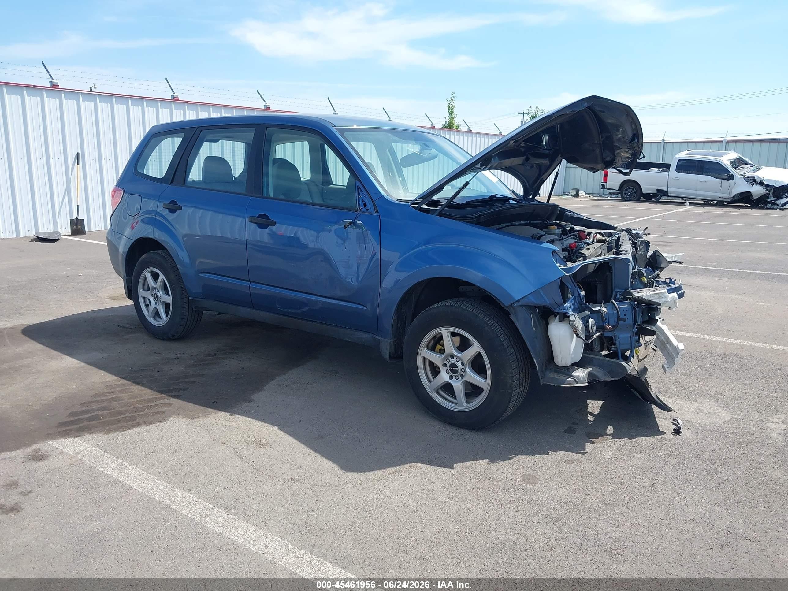 2010 Subaru Forester 2.5x Blue vin: JF2SH6AC6AH757552