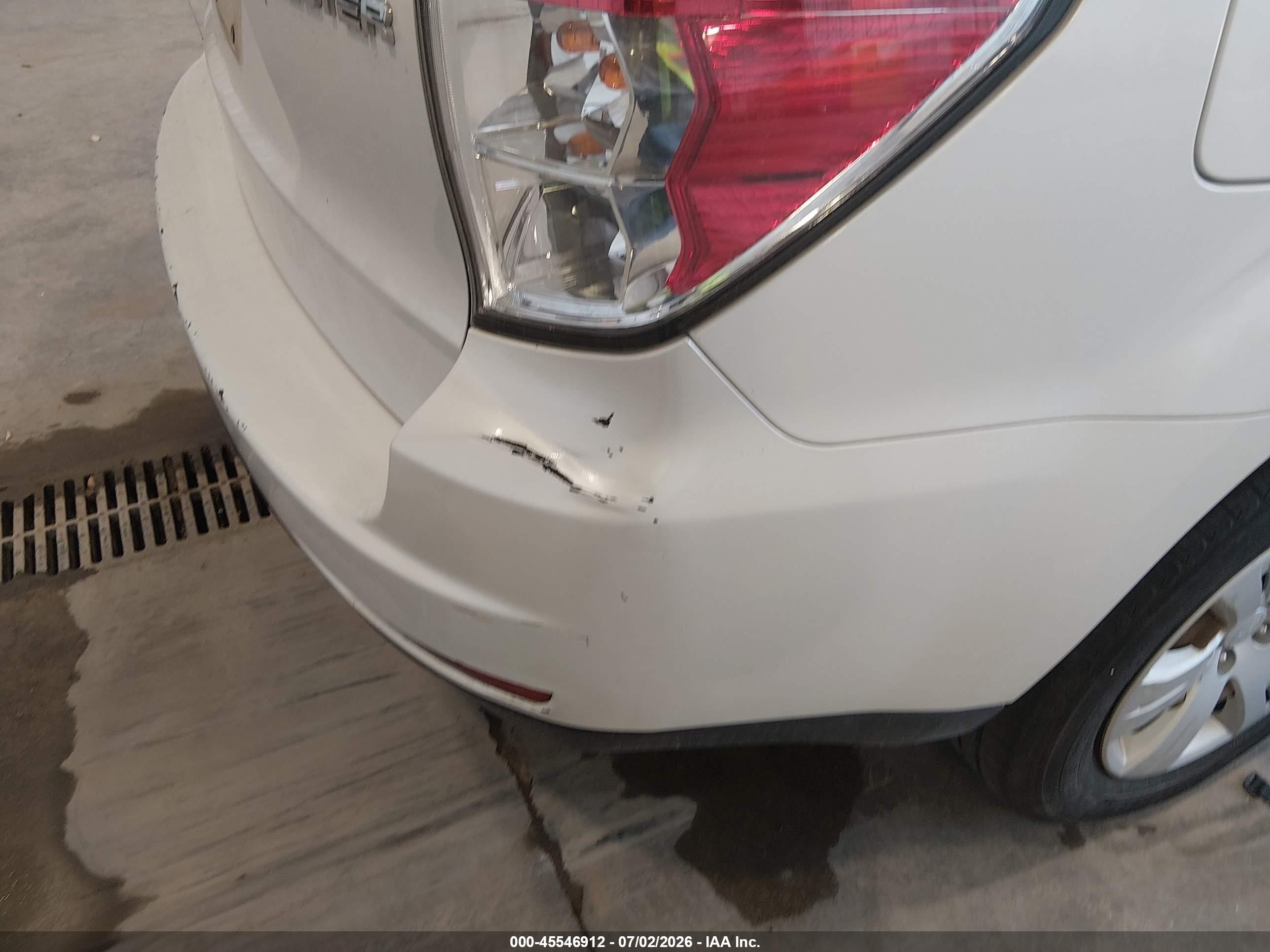 2010 Subaru Forester 2.5x Белый vin: JF2SH6AC7AH721448