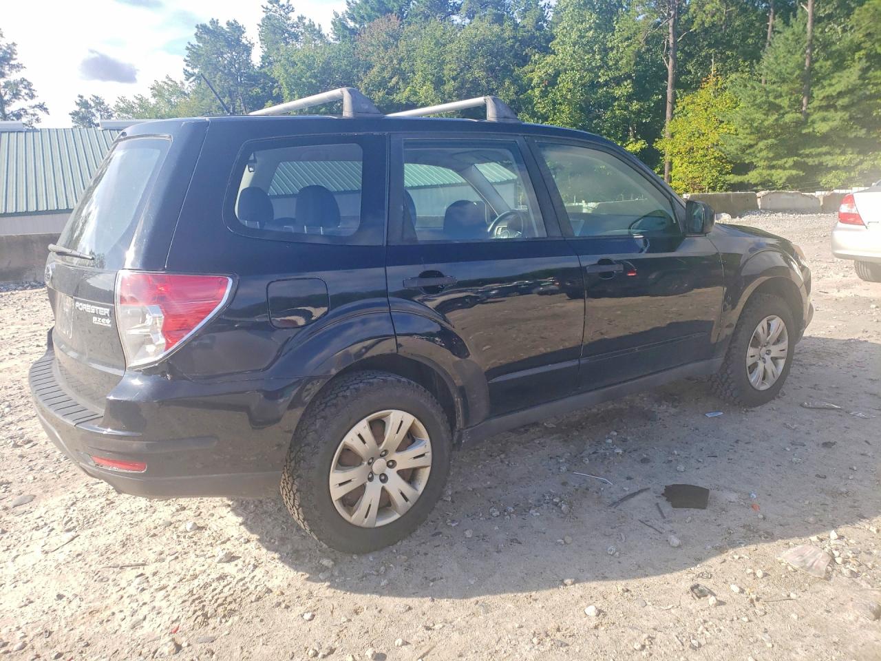 2010 Subaru Forester 2.5x Black vin: JF2SH6AC7AH732661