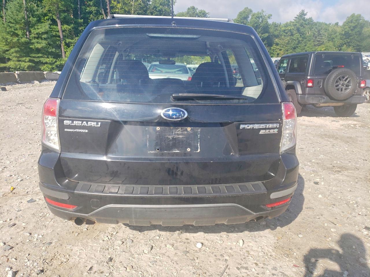2010 Subaru Forester 2.5x Black vin: JF2SH6AC7AH732661