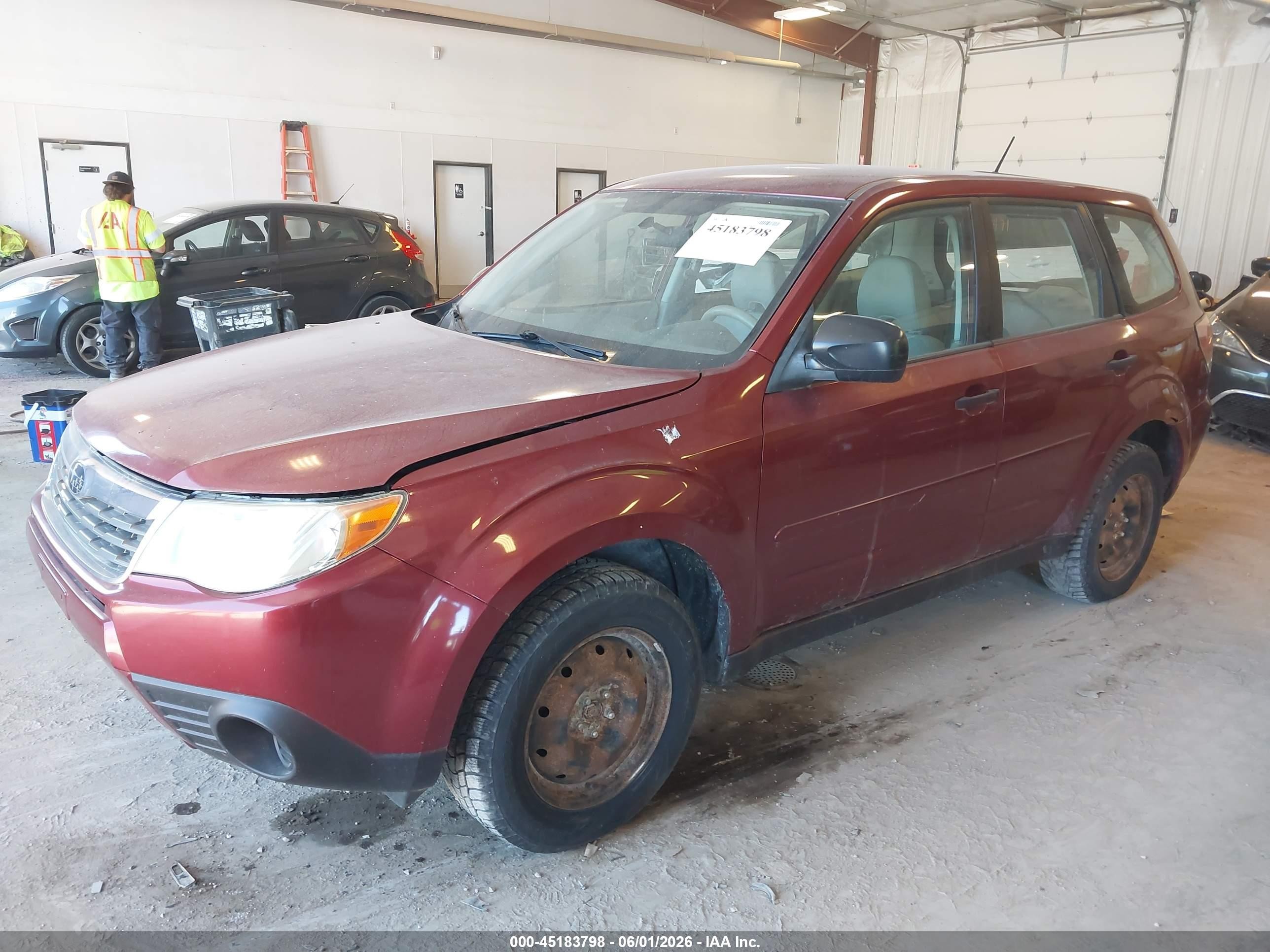 2010 Subaru Forester 2.5x Red vin: JF2SH6AC7AH760699