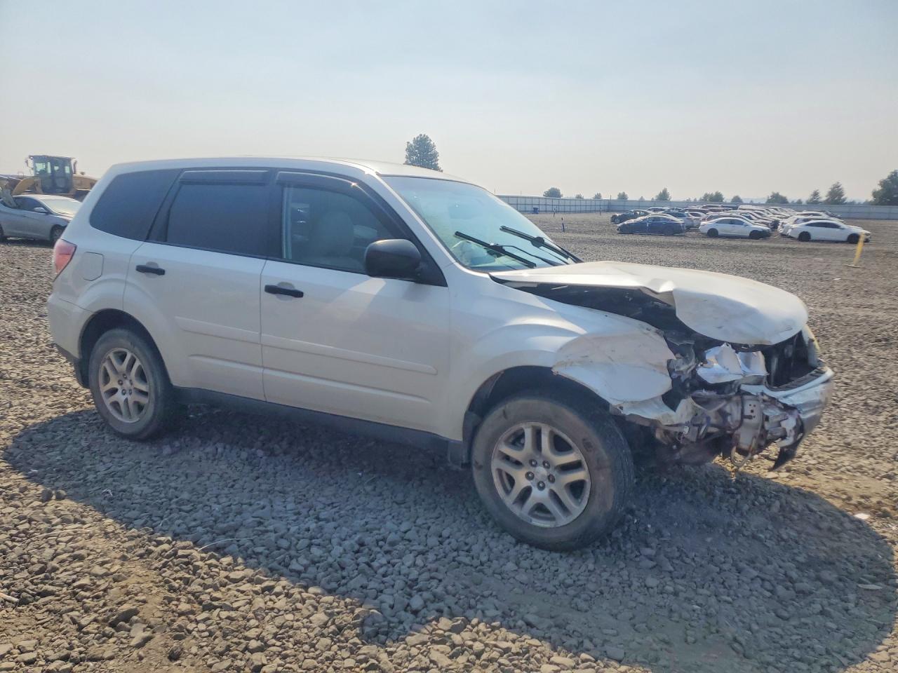 2010 Subaru Forester 2.5x White vin: JF2SH6AC8AH718154